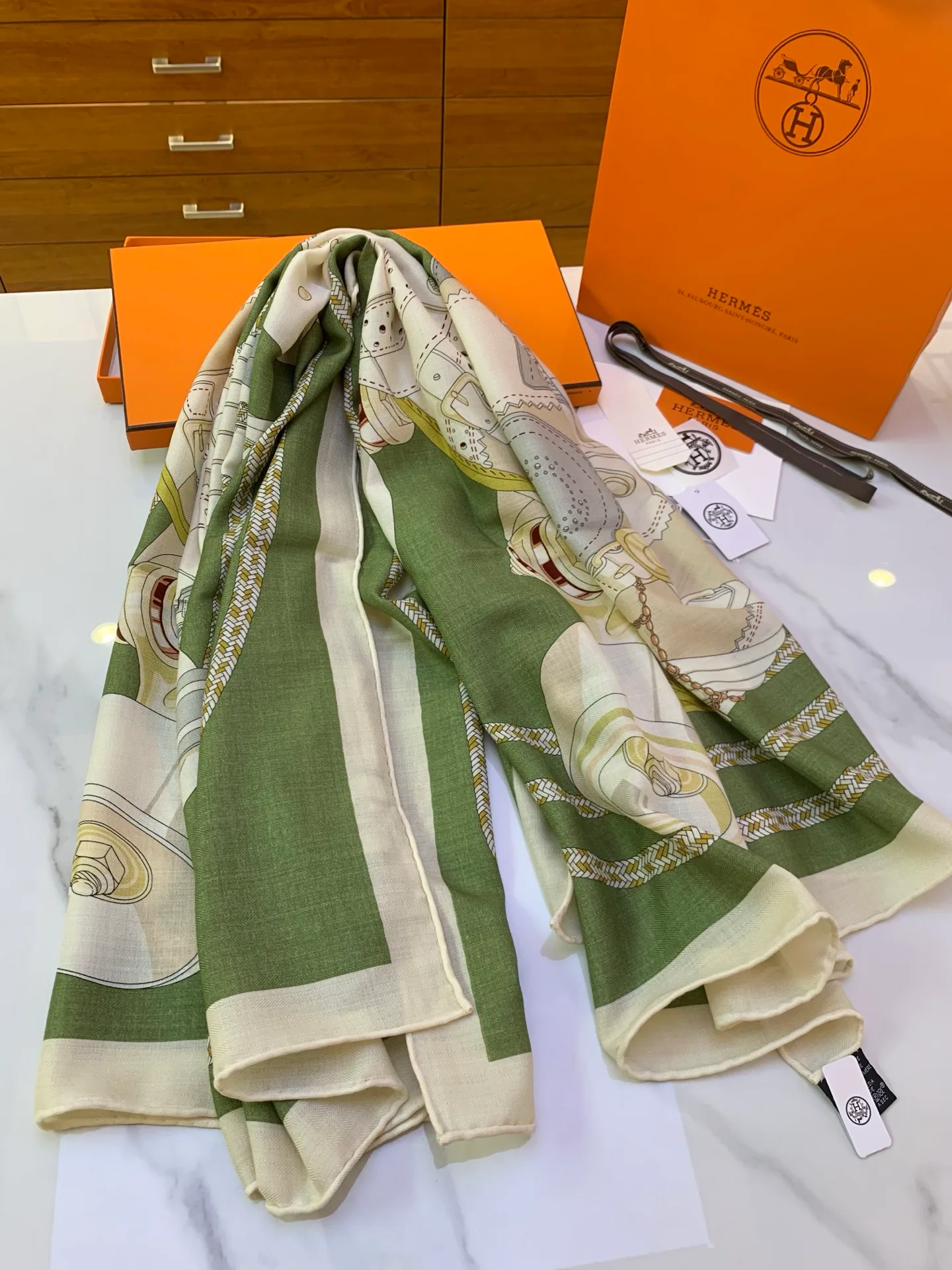 Платки Hermes 18040231