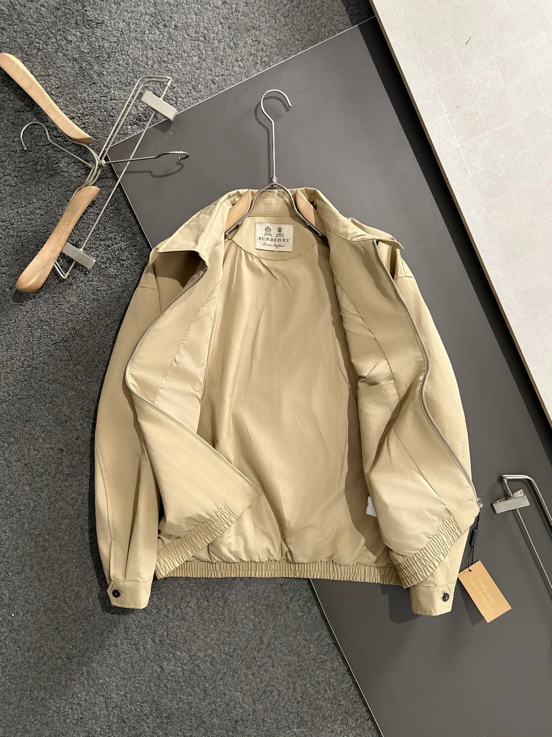 Куртки И Пуховики Мужские Burberry 2968936