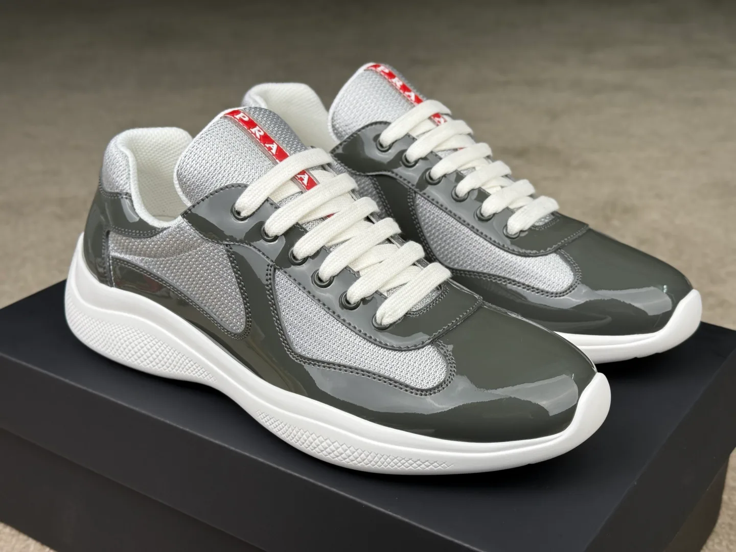 Кроссовки Женские Prada 12730872