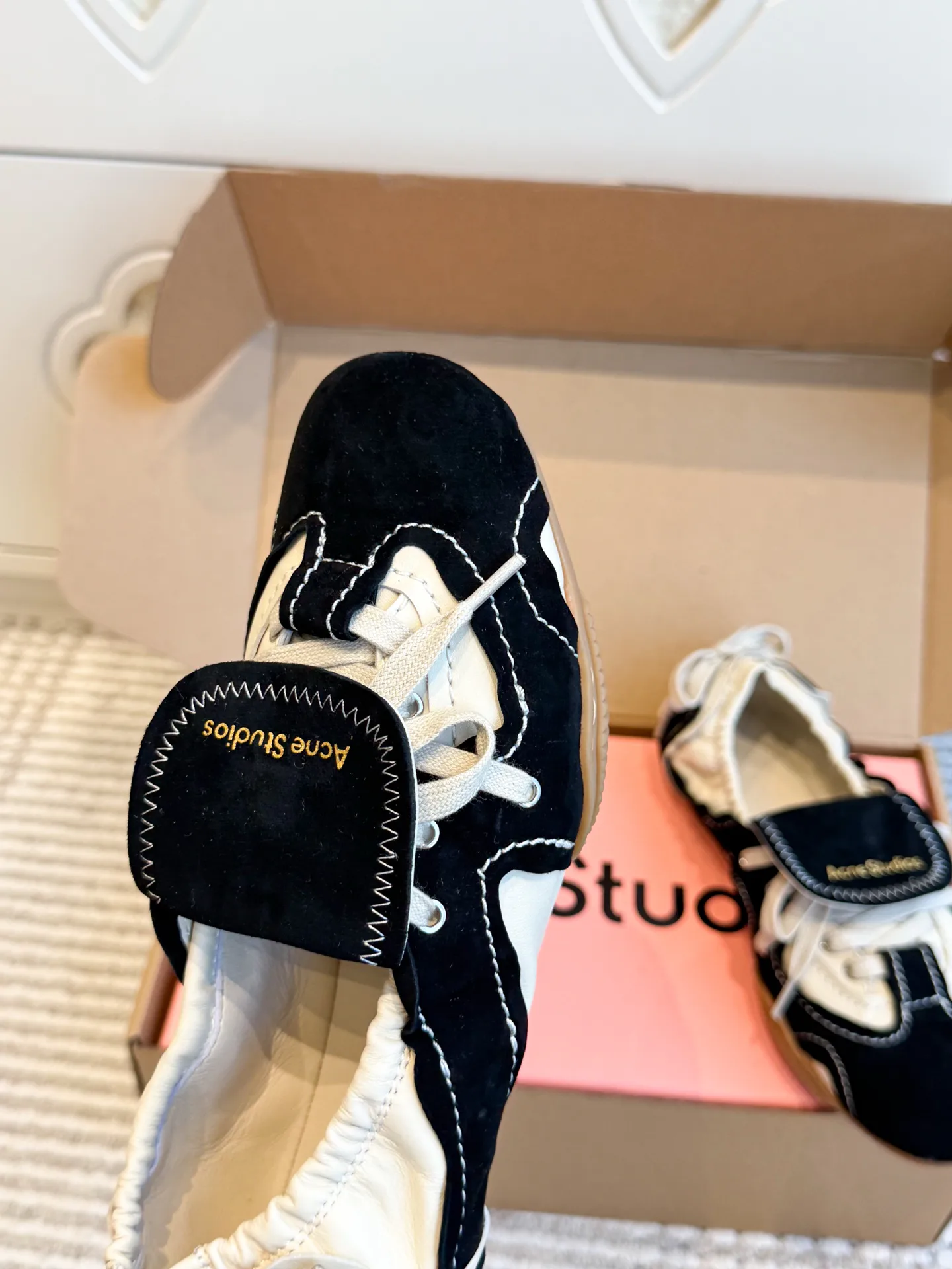 Кроссовки Женские Acne Studios 18261270