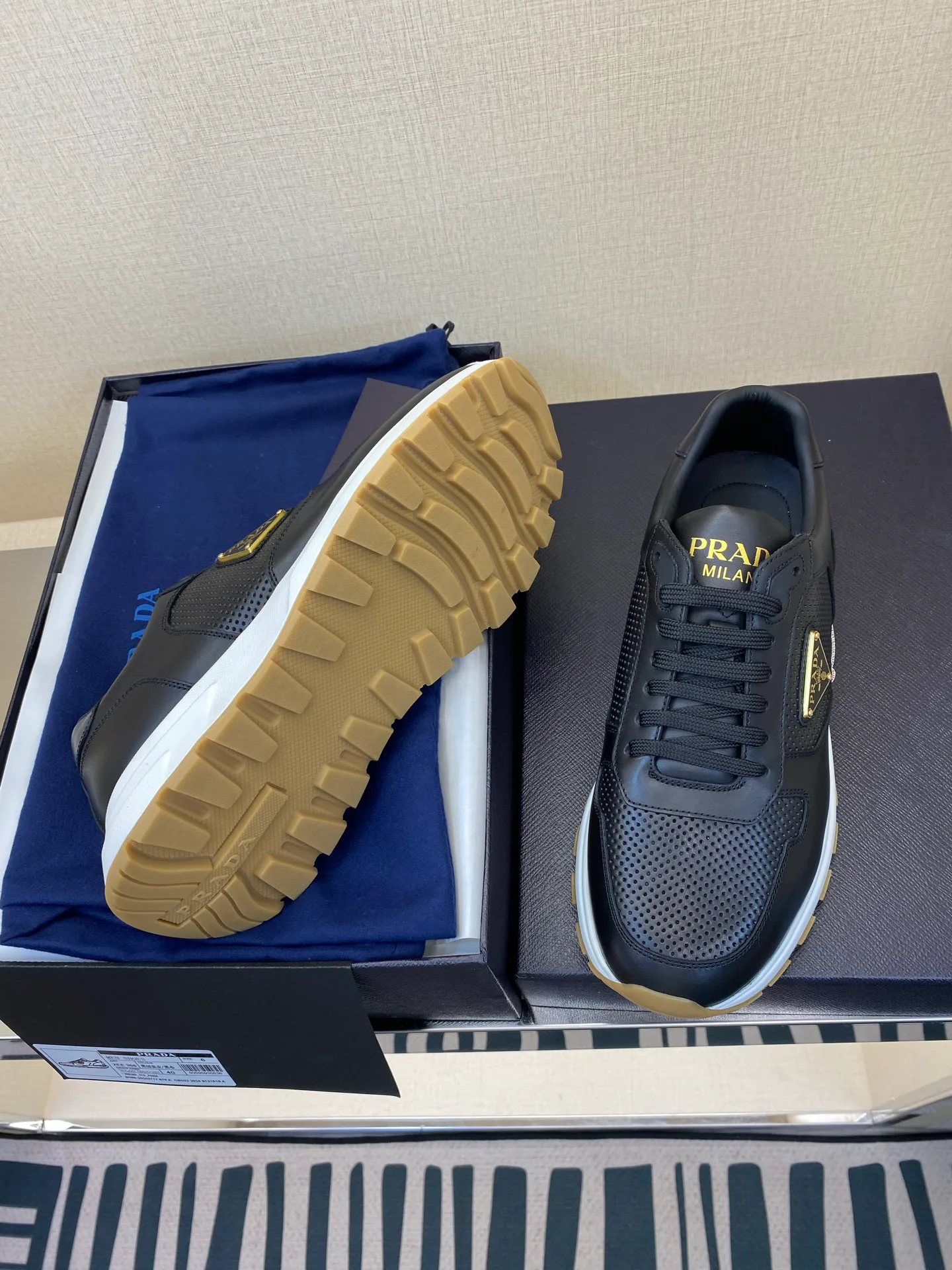 Кроссовки Мужские Prada 18039816
