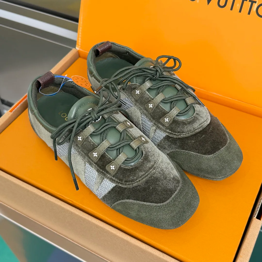 Кроссовки Женские Louis Vuitton 5896636