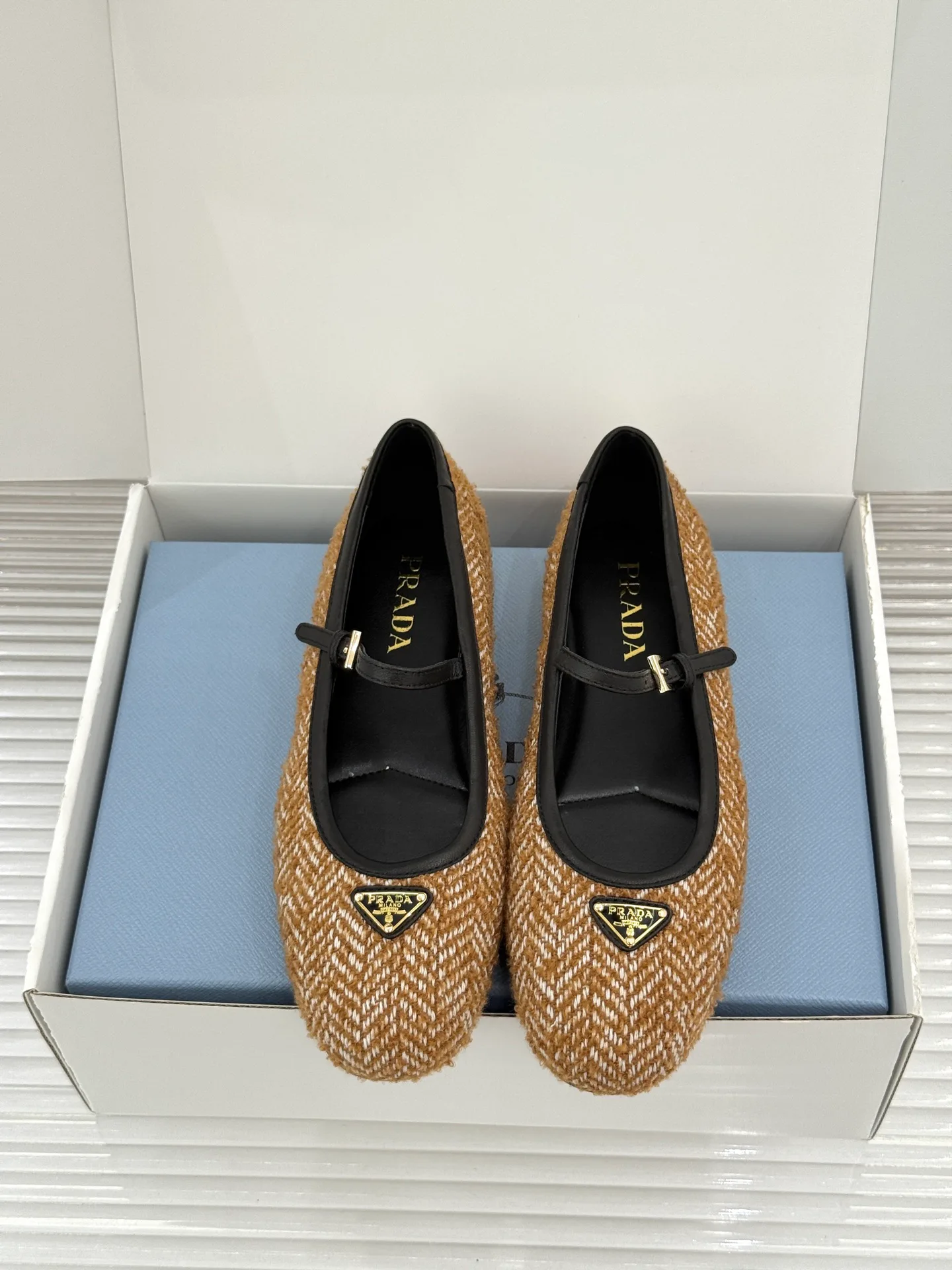 Балетки Женские Prada 18432689