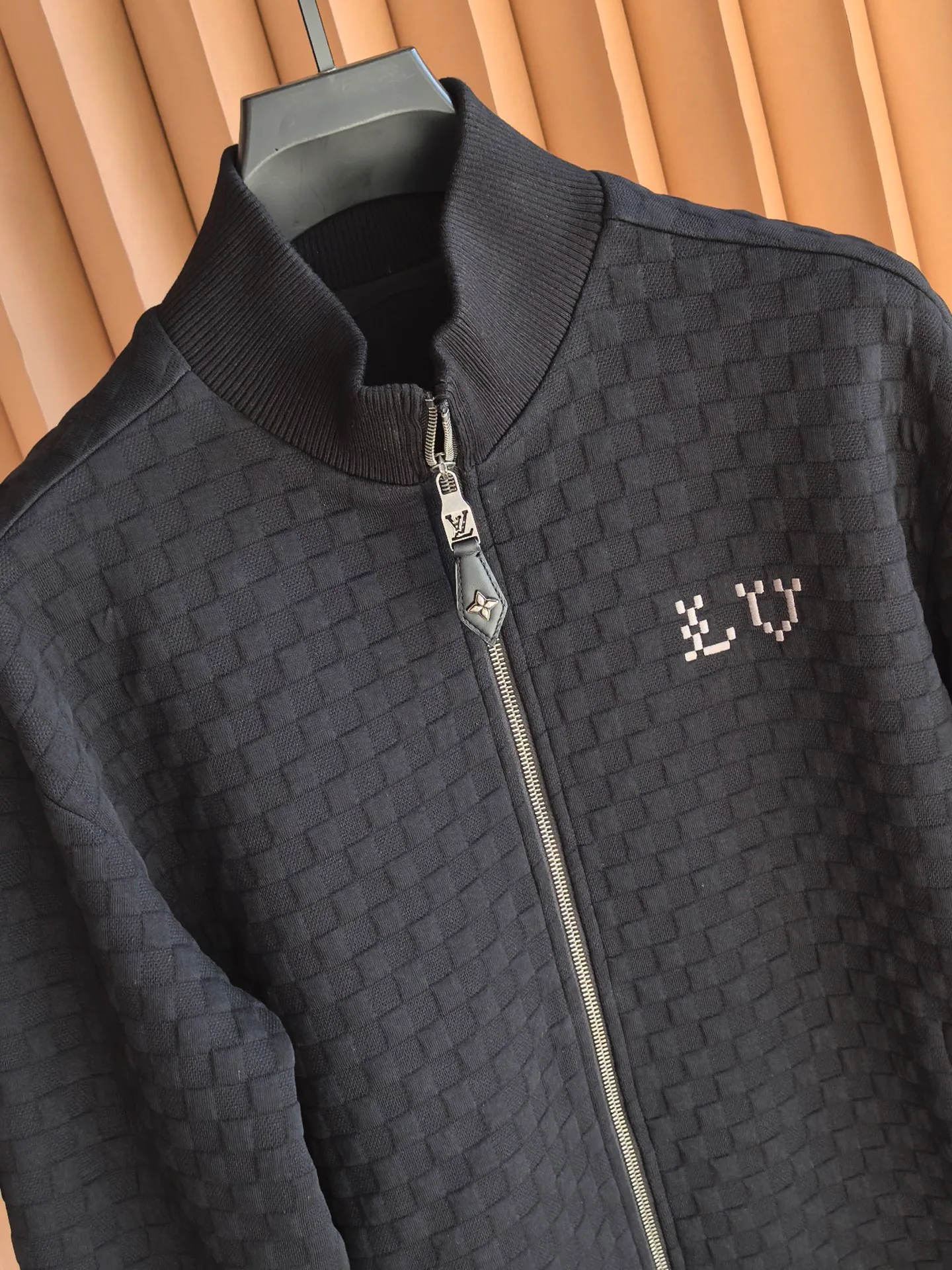 Куртки И Пуховики Мужские Louis Vuitton 17412694