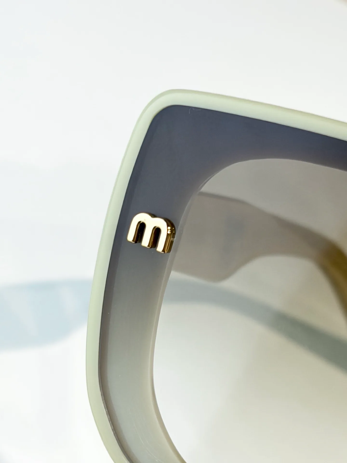 Очки Miu Miu 12959387