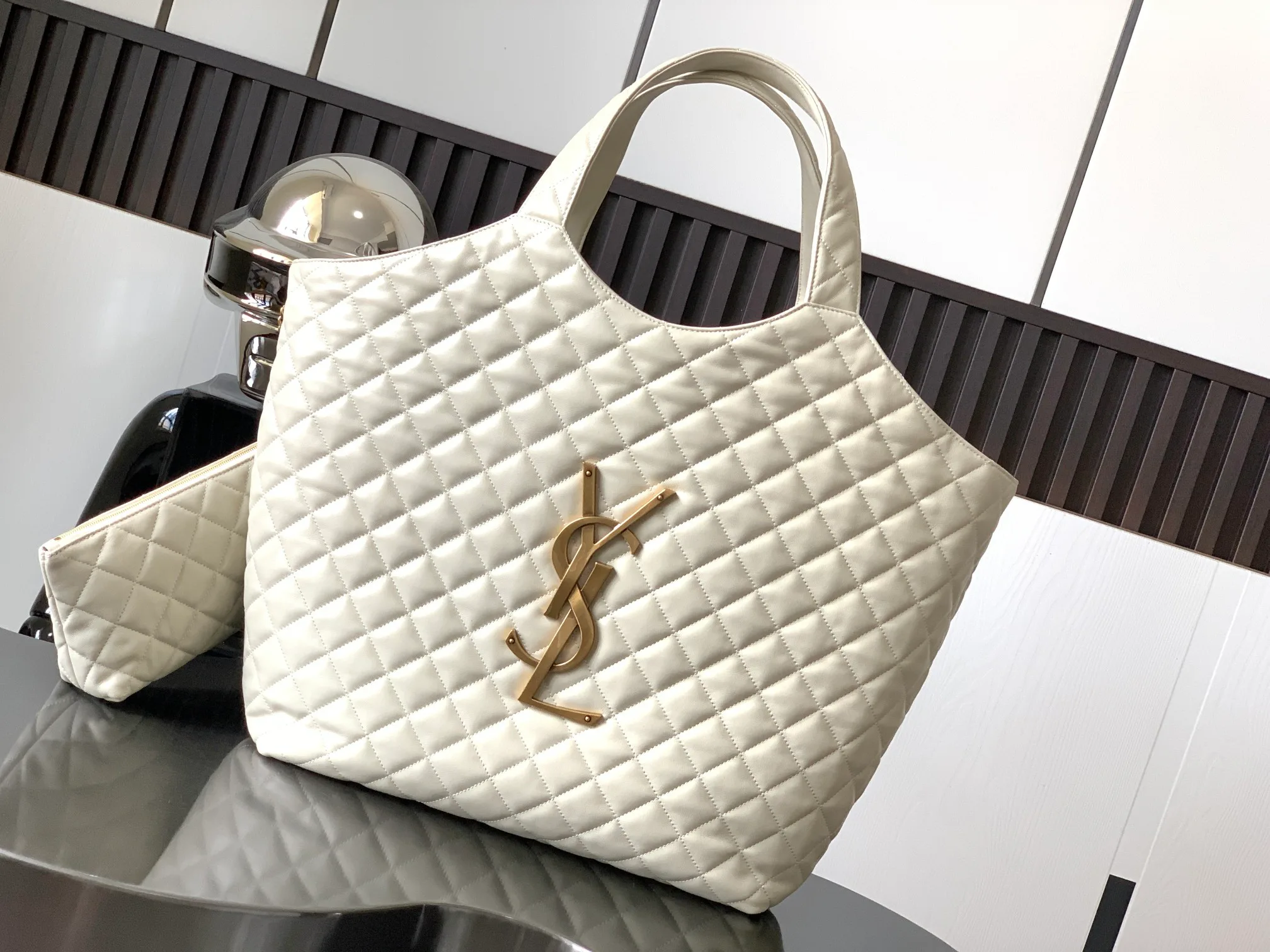 Классические Сумки Женские Saint Laurent 17698319