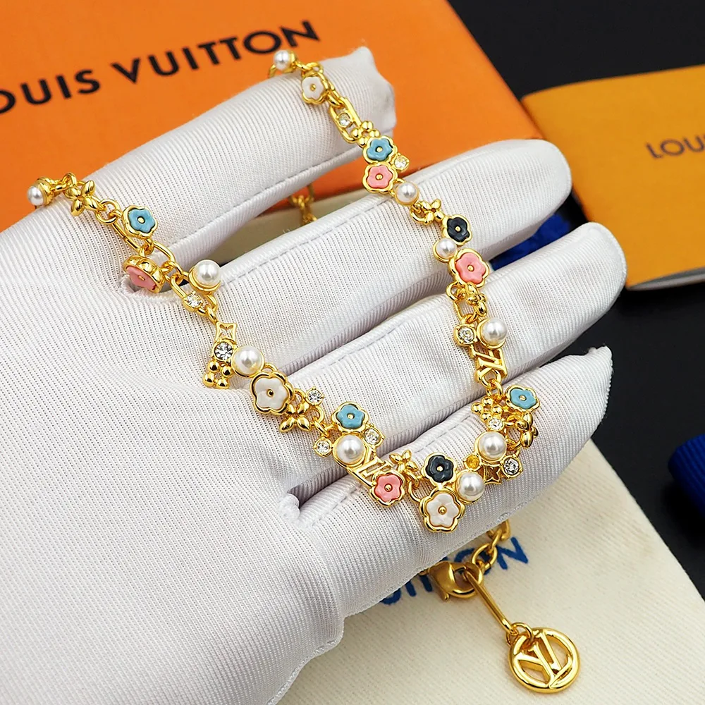 Бижутерия Louis Vuitton 17569439