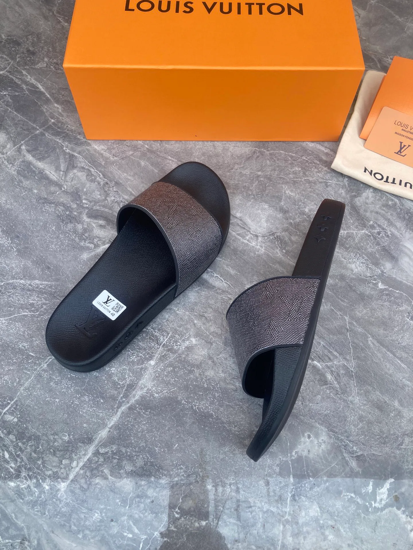 Шлепанцы Женские Louis Vuitton 5879848