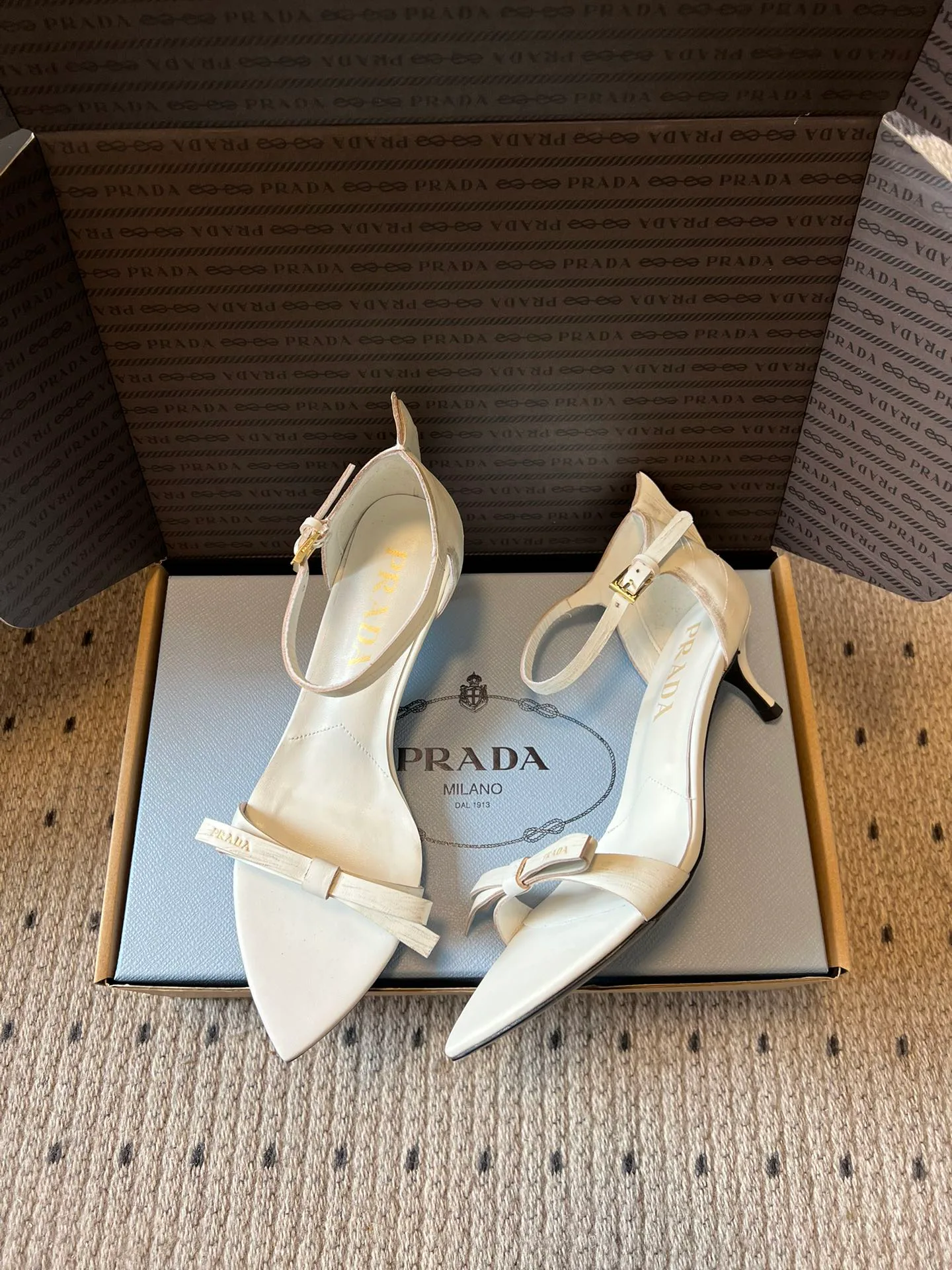 Босоножки Женские Prada 4292848