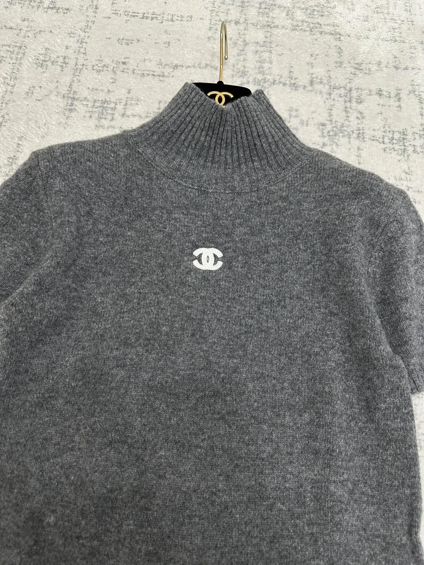 Джемперы И Свитеры Женские Chanel 18410691