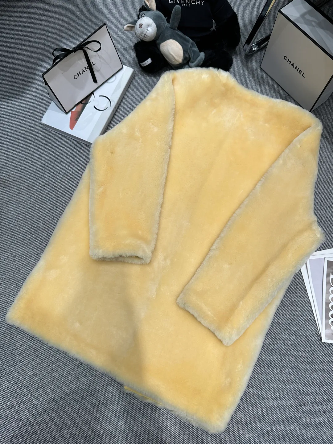 Шубы Женские Chanel 273587