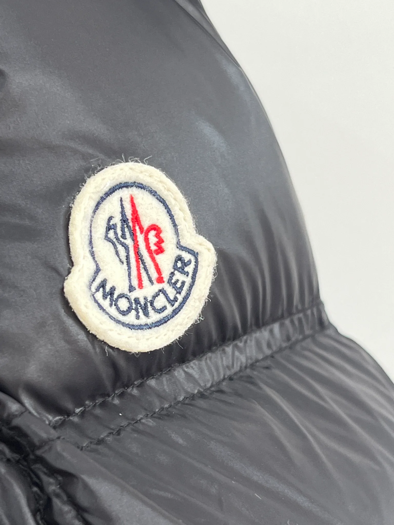 Жилеты Женские Moncler 18416169