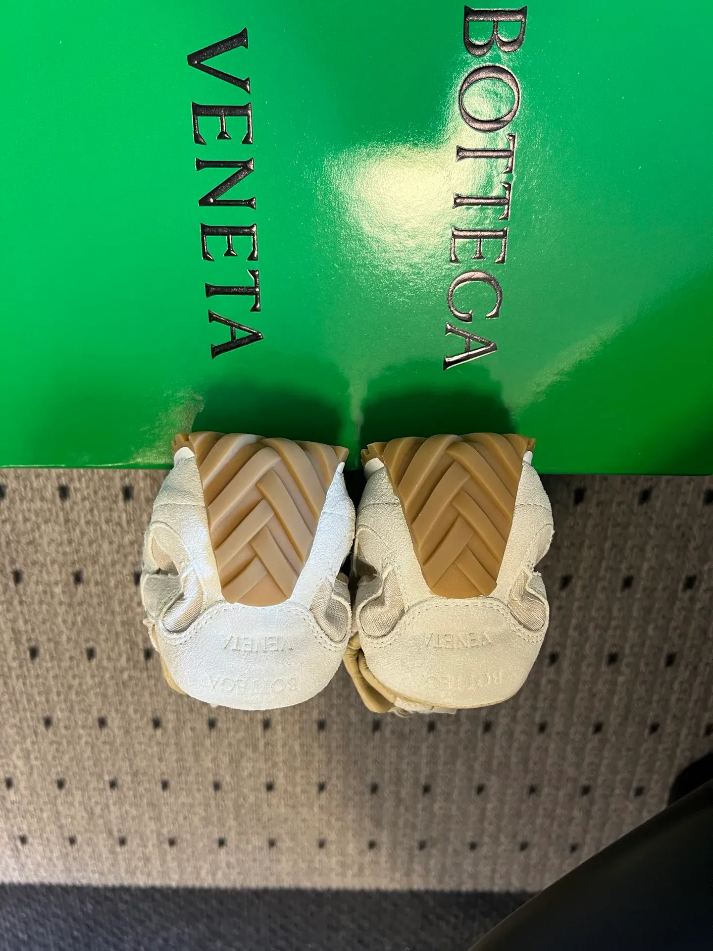 Кроссовки Женские Bottega Veneta 980785