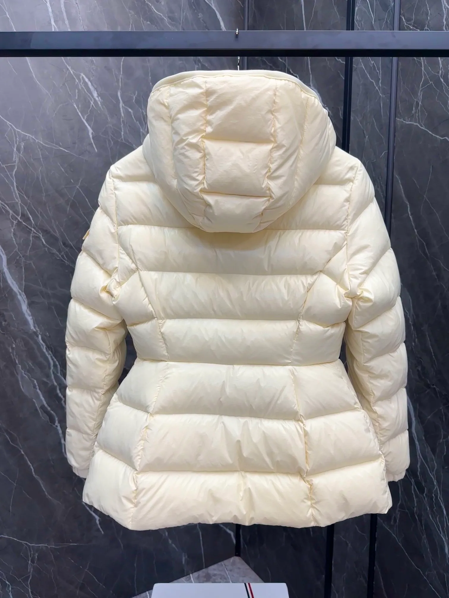 Куртки И Пуховики Женские Moncler 583246