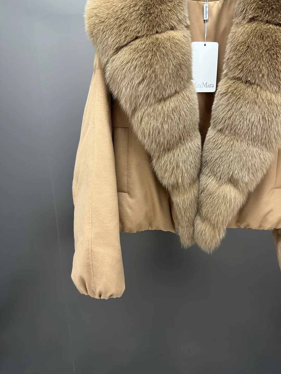 Куртки И Пуховики Женские Max Mara 18226695