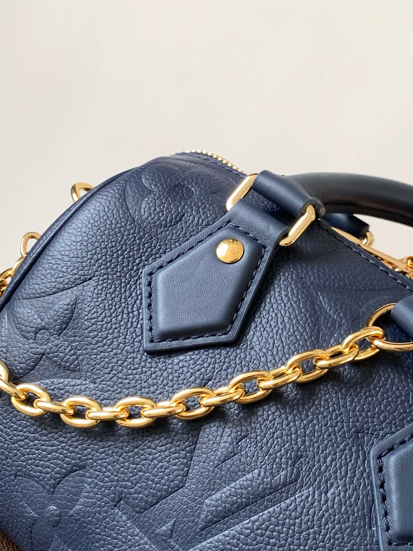 Классические Сумки Женские Louis Vuitton 11488626