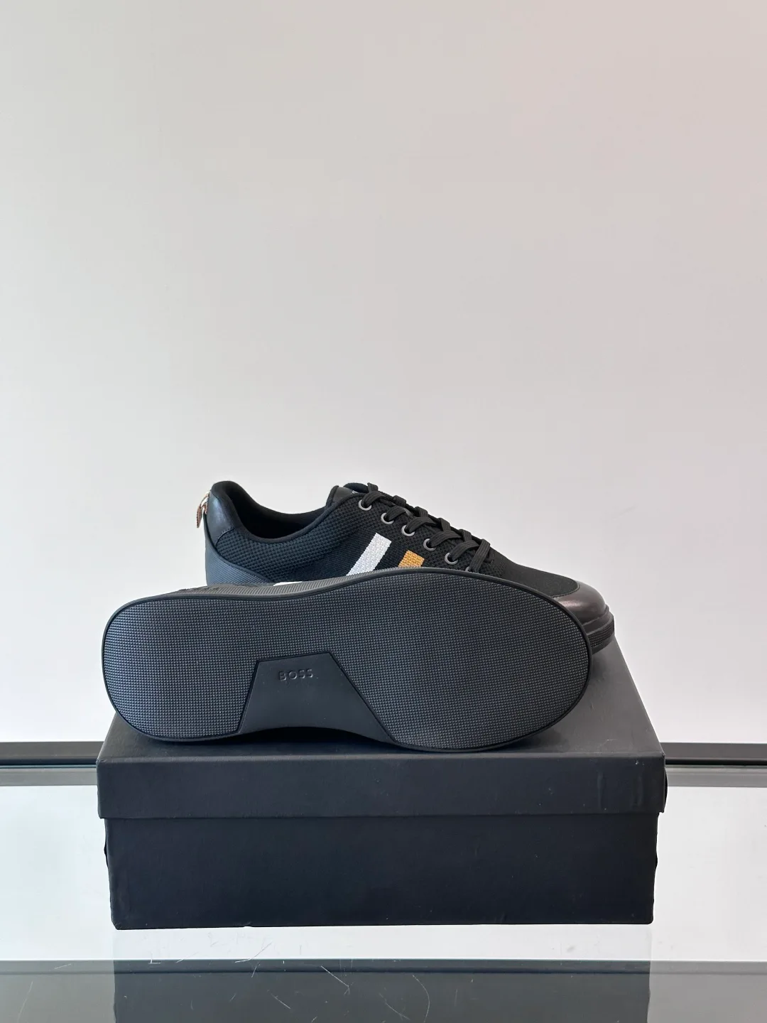 Кроссовки Мужские Hugo Boss 19419