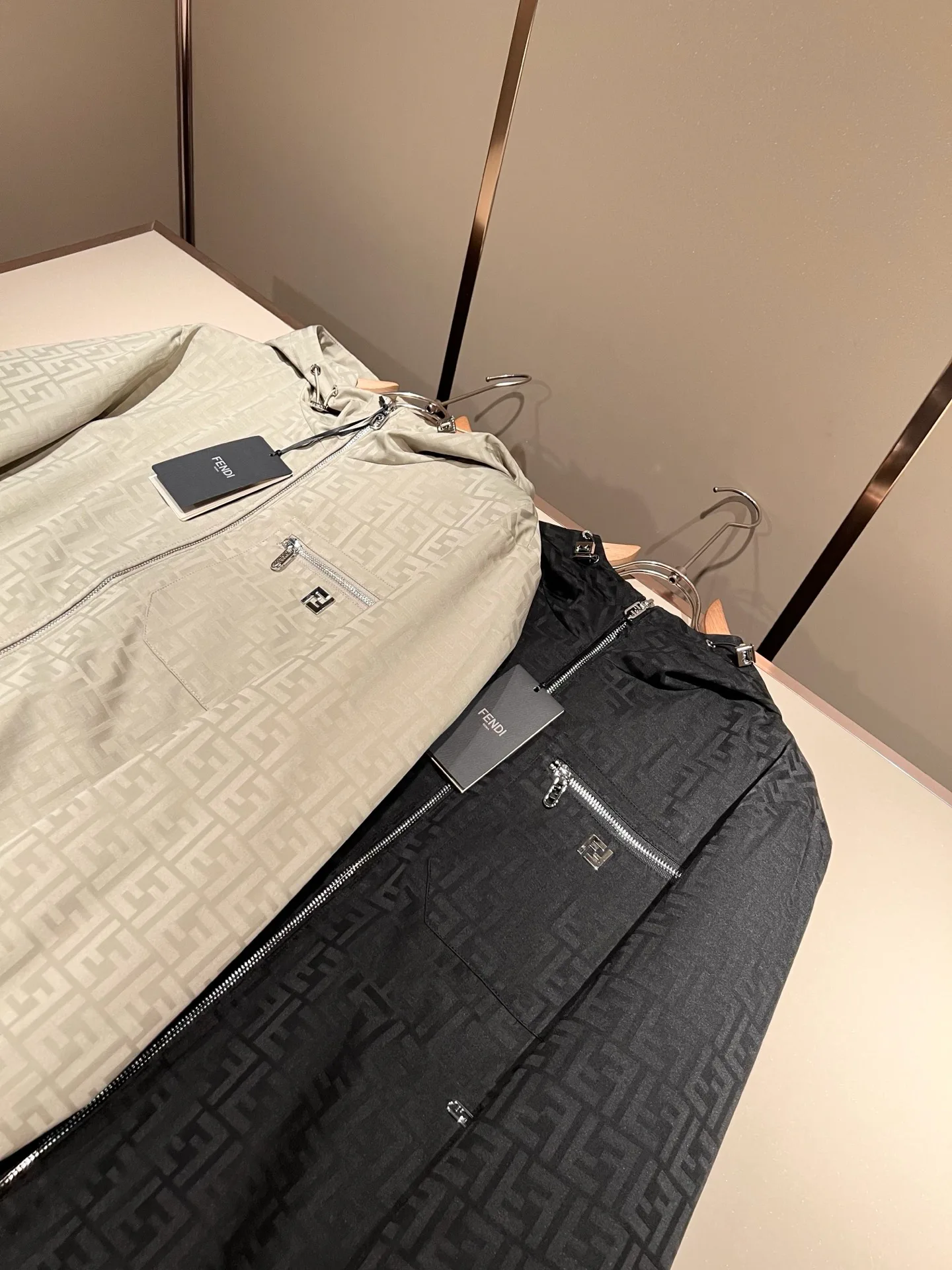 Куртки И Пуховики Мужские Fendi 10242260