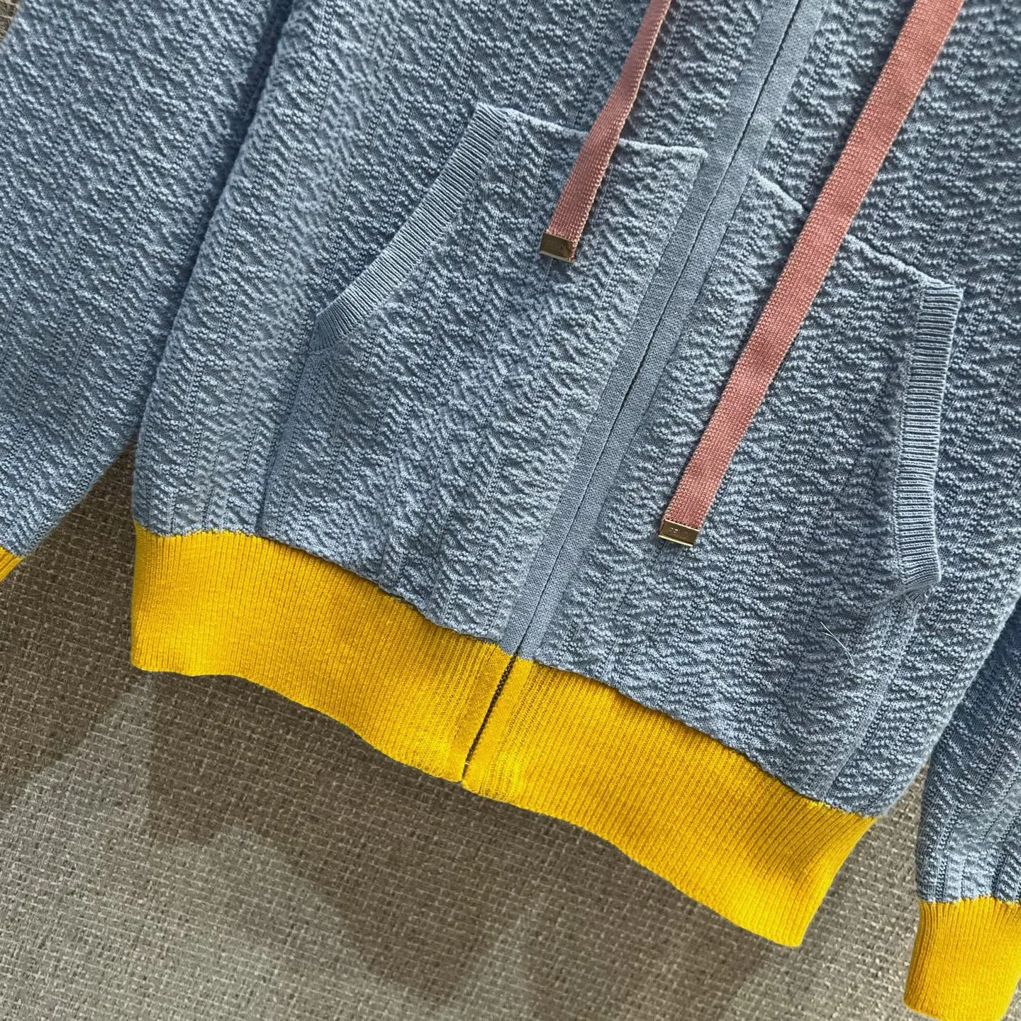 Куртки И Пуховики Женские Fendi 11627205