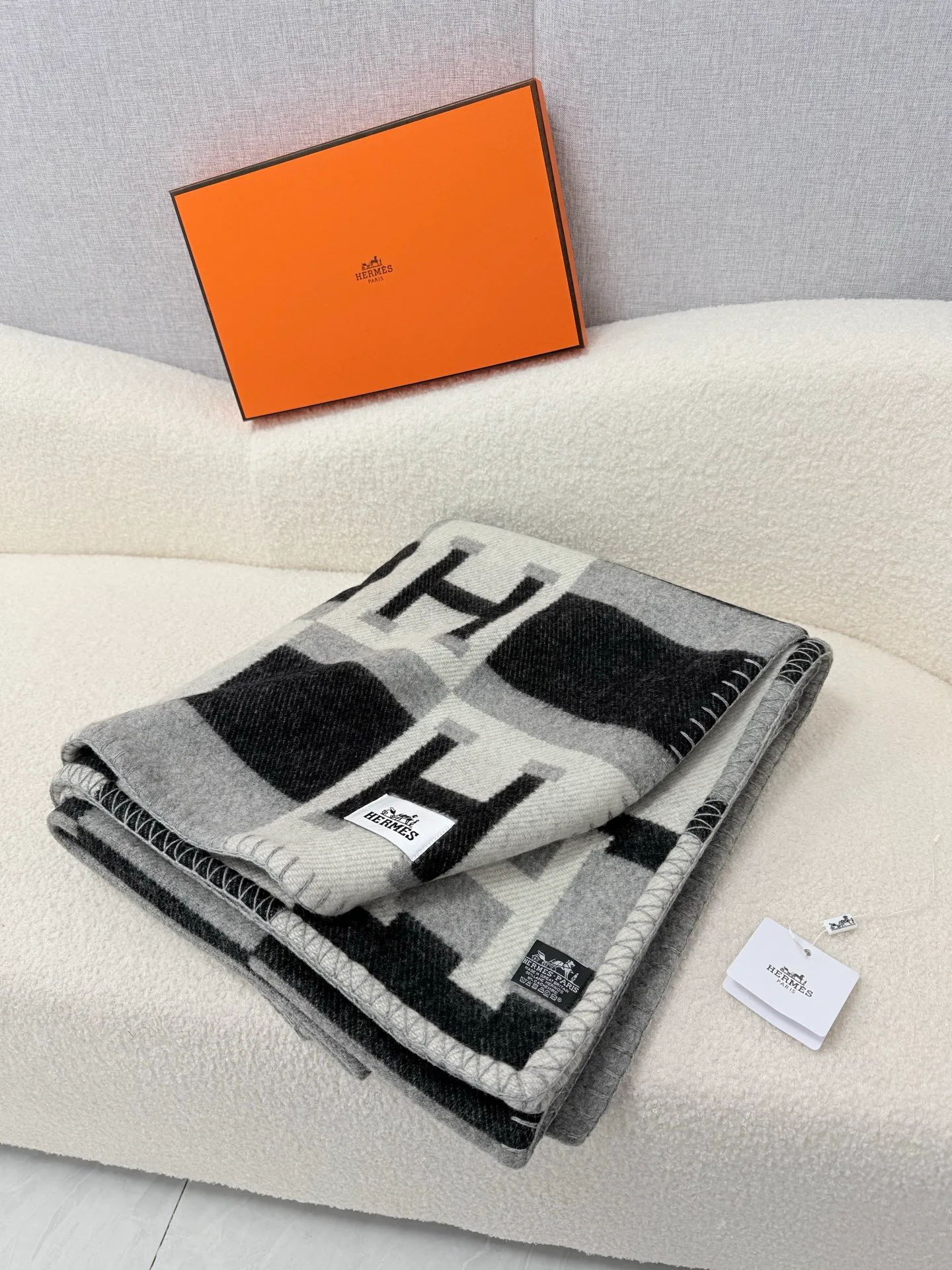 Текстиль Hermes 18222650