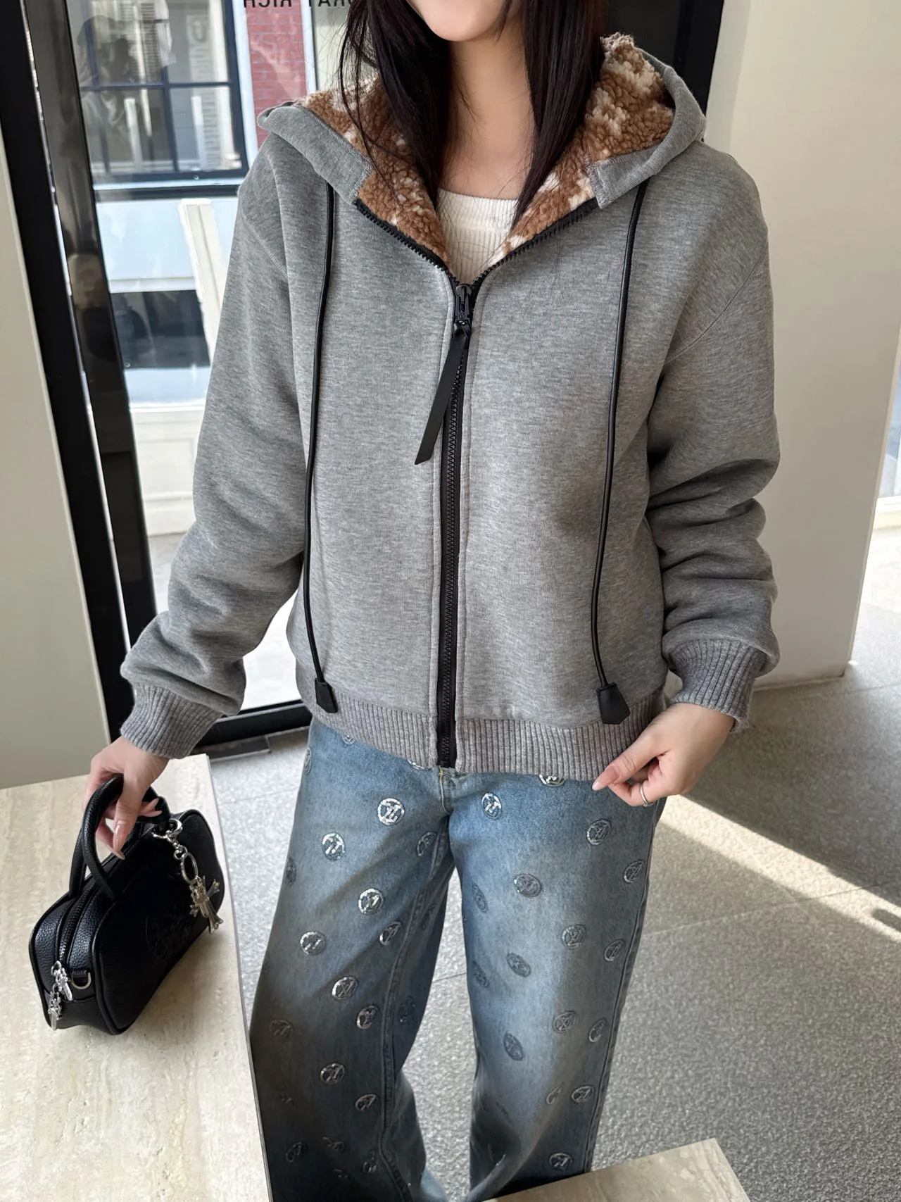 Куртки И Пуховики Женские Louis Vuitton 978443