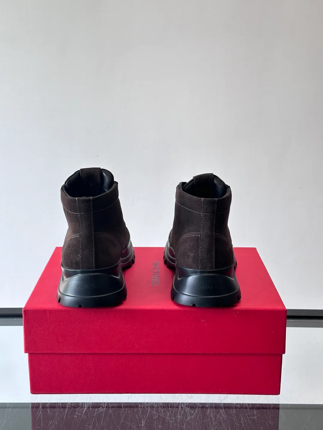 Ботинки Мужские Salvatore Ferragamo 18257052