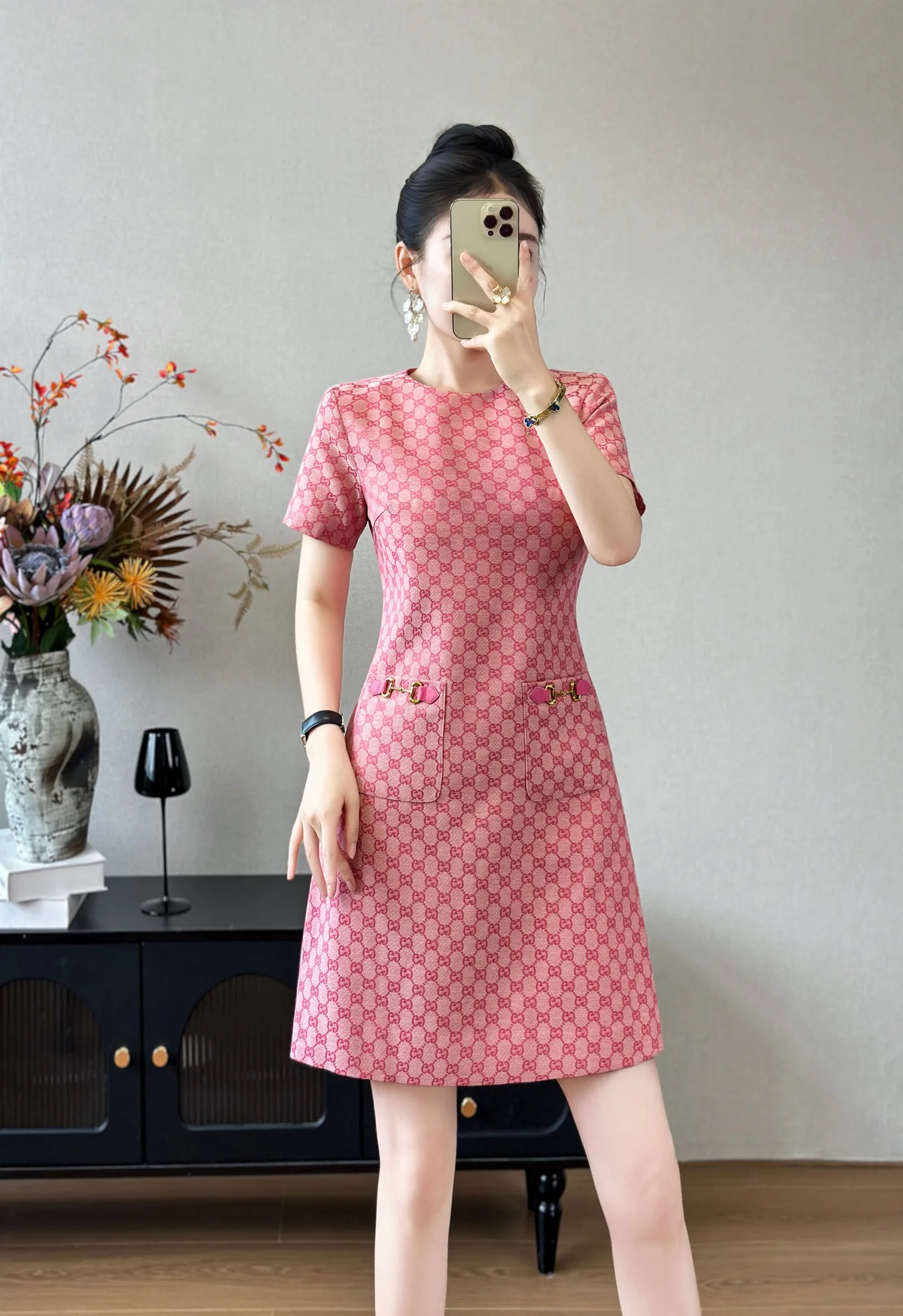 Платья Женские Gucci 12545672