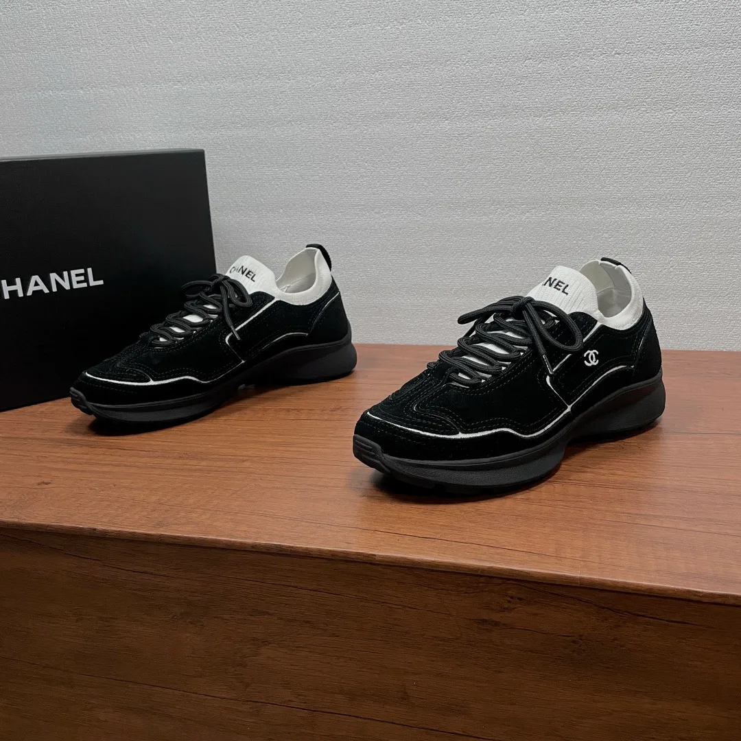 Кроссовки Женские Chanel 17542466