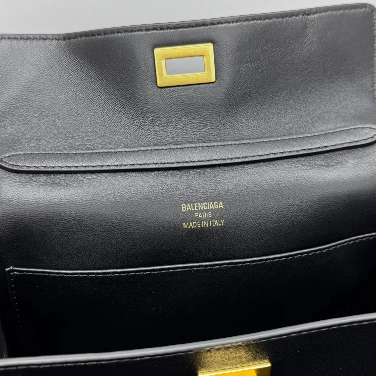 Классические Сумки Женские Bottega Veneta 11451461