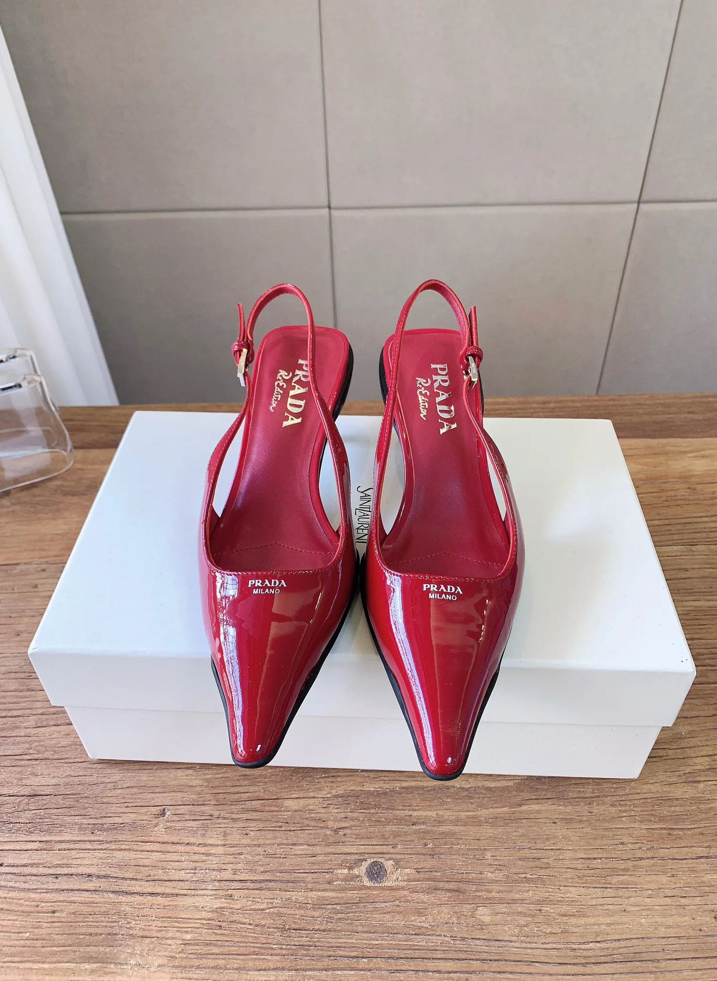 Туфли Женские Prada 19473908