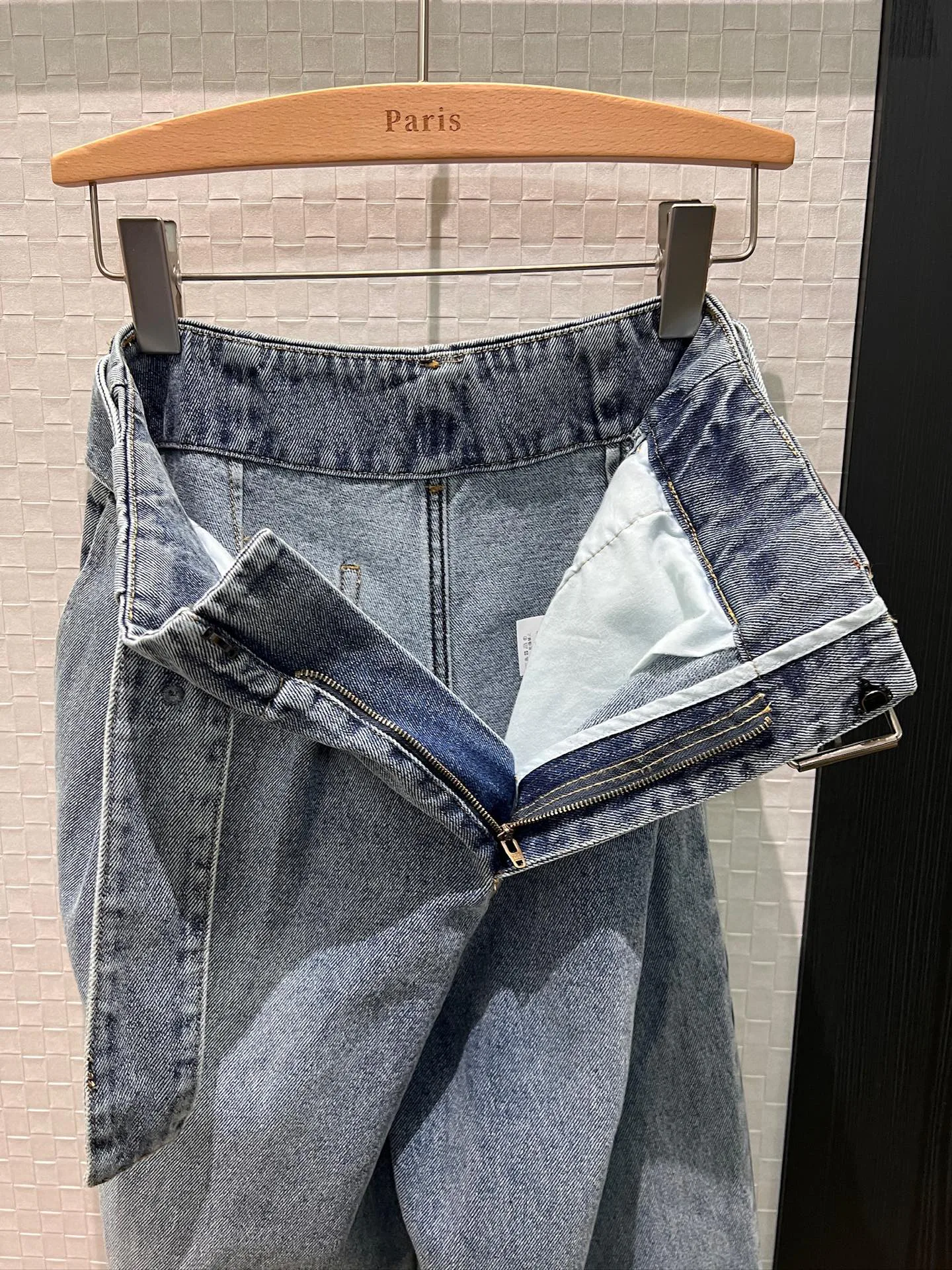 Джинсы Женские Loewe 18734123