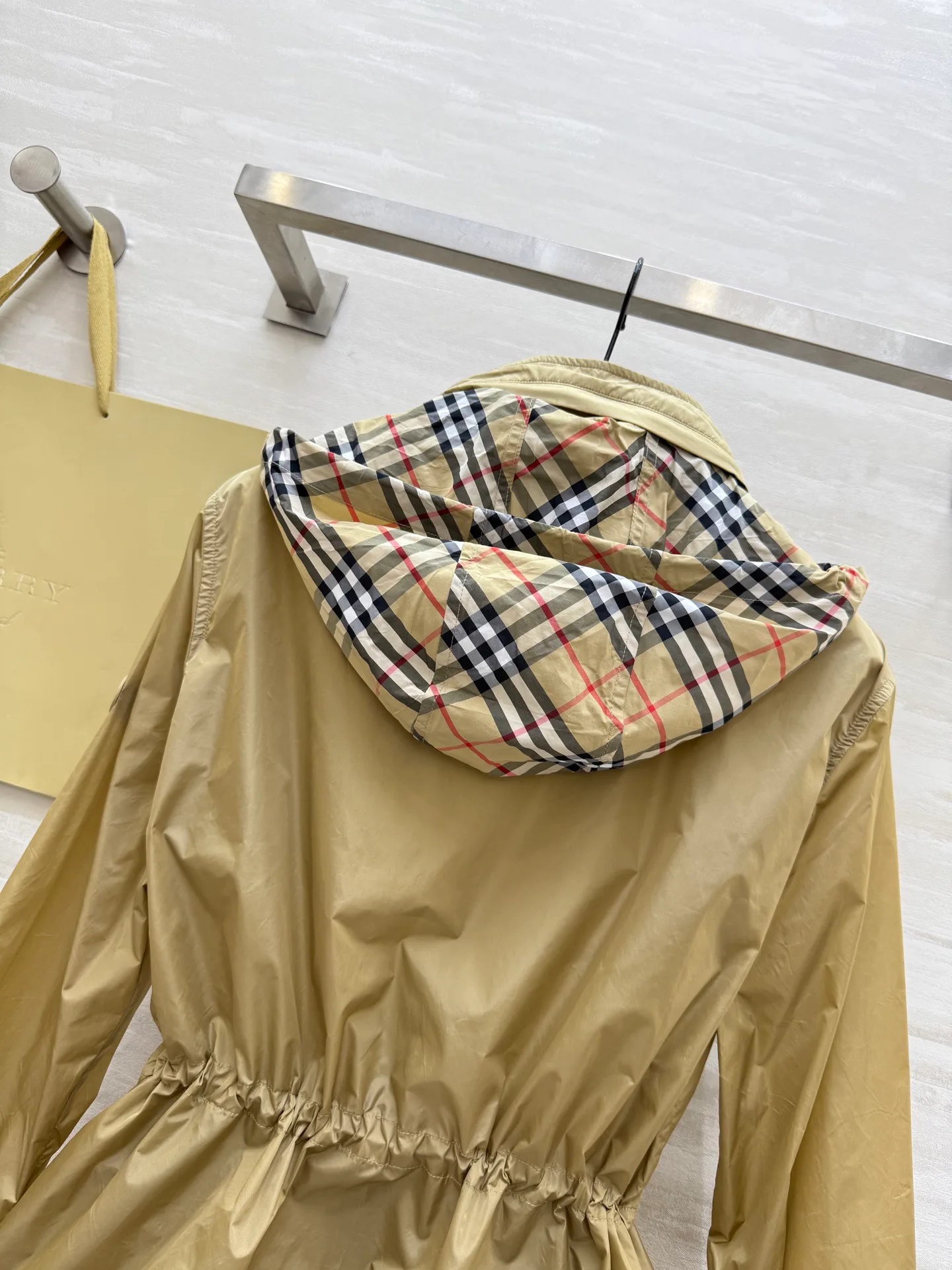 Пальто Женские Burberry 10117672