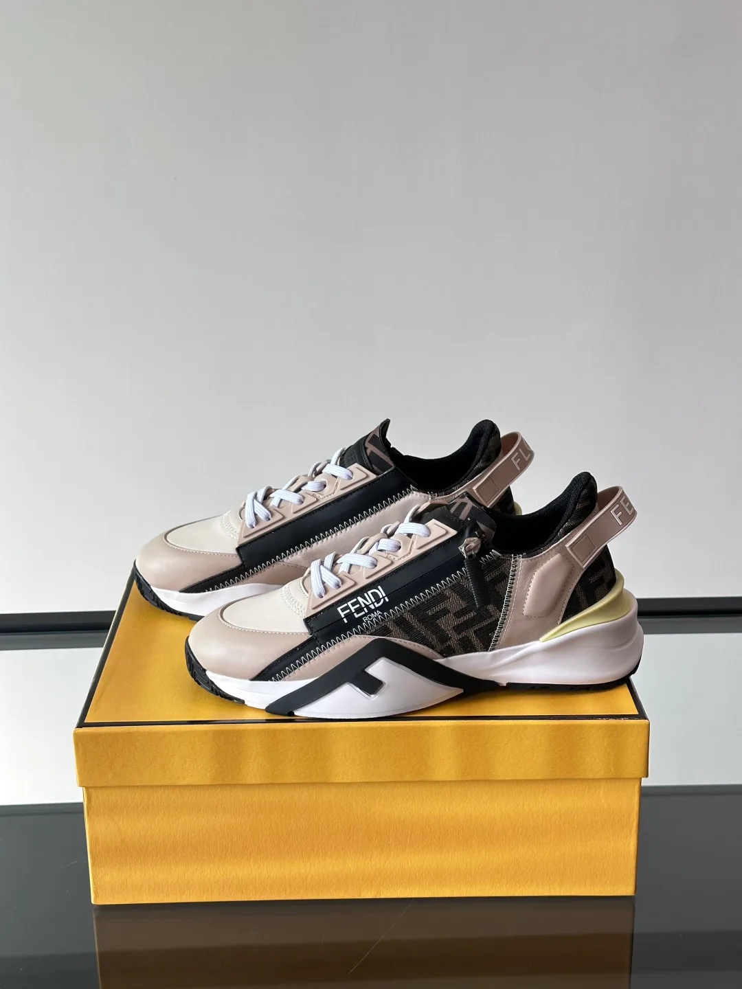 Кроссовки Мужские Fendi 20098