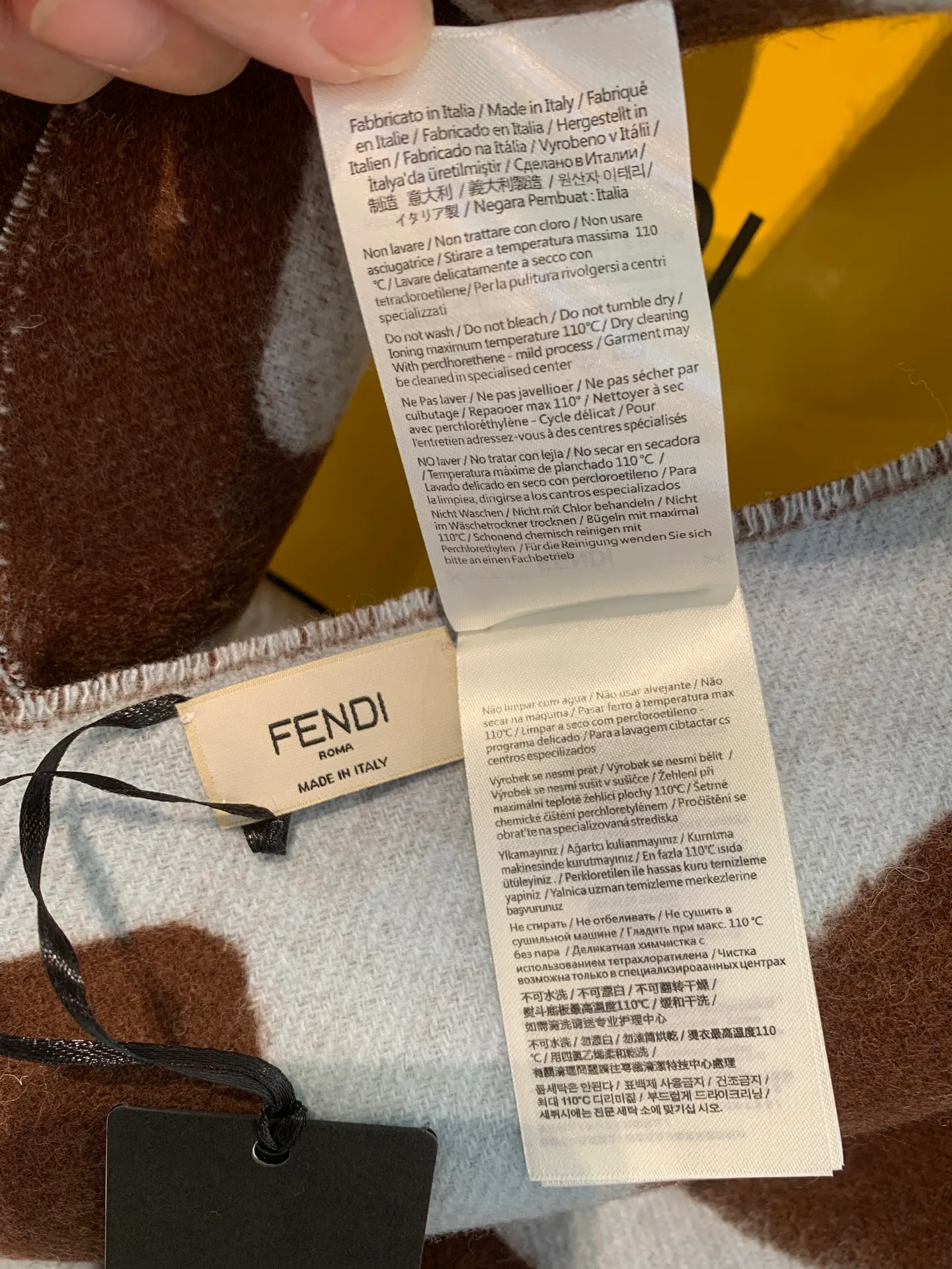 Шарфы Fendi 1437075