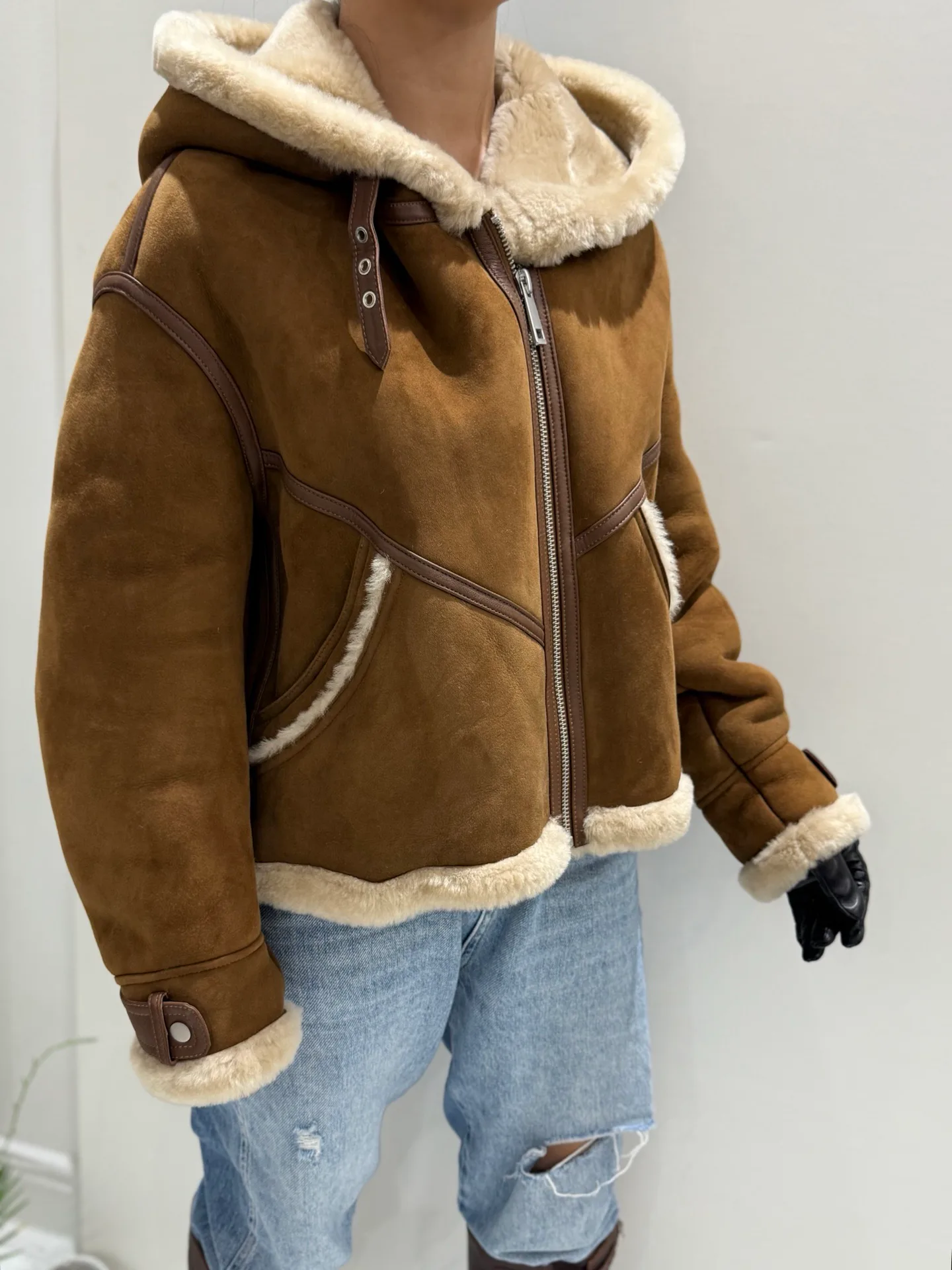 Кожаные Куртки И Дублёнки Женские Miu Miu 70228