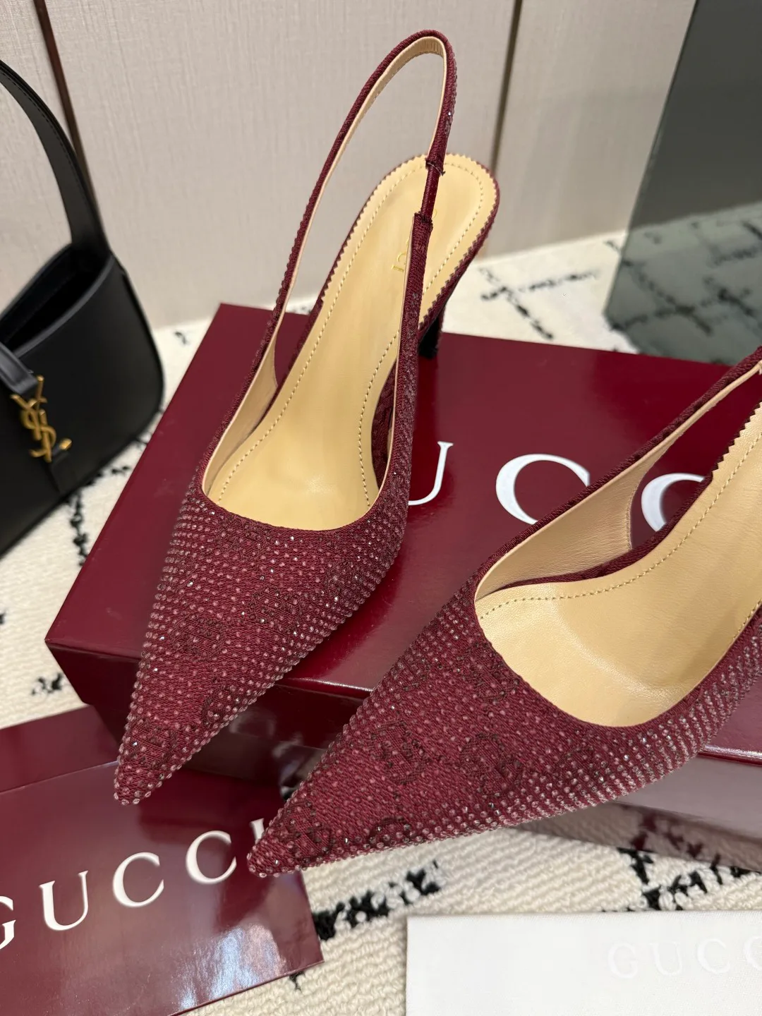 Туфли Женские Gucci 19482366