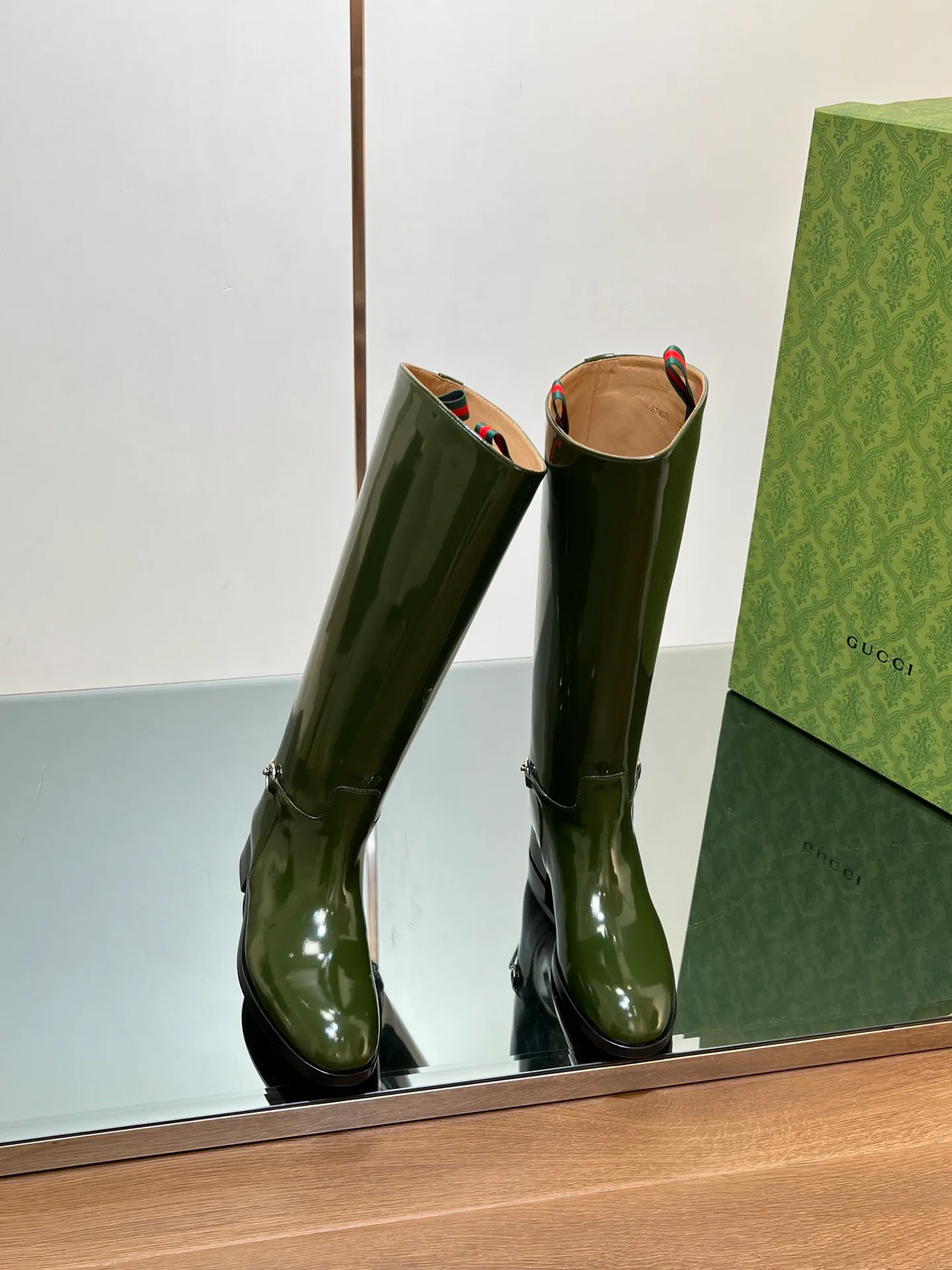 Сапоги Женские Gucci 18083327