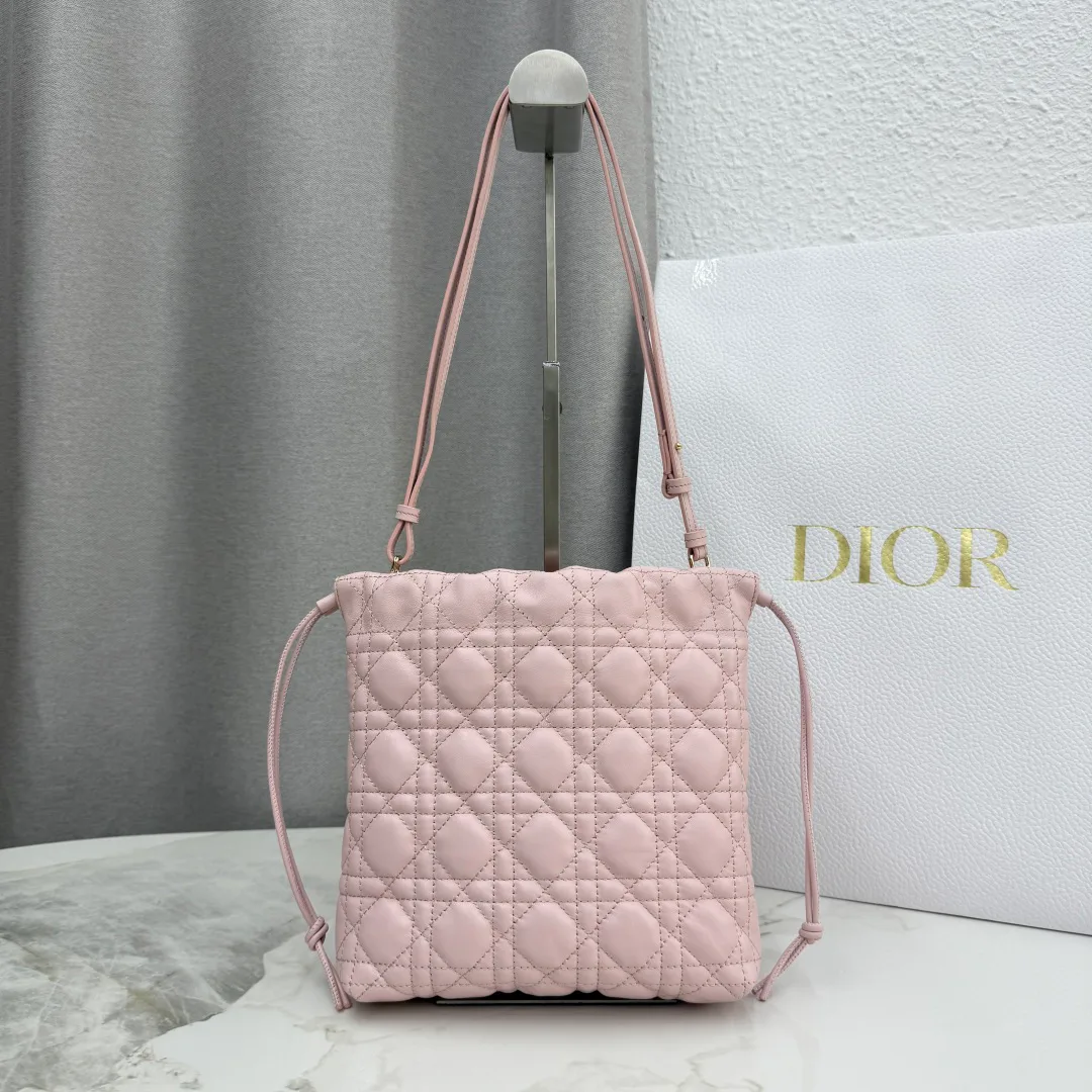 Классические Сумки Женские Christian Dior 12594815