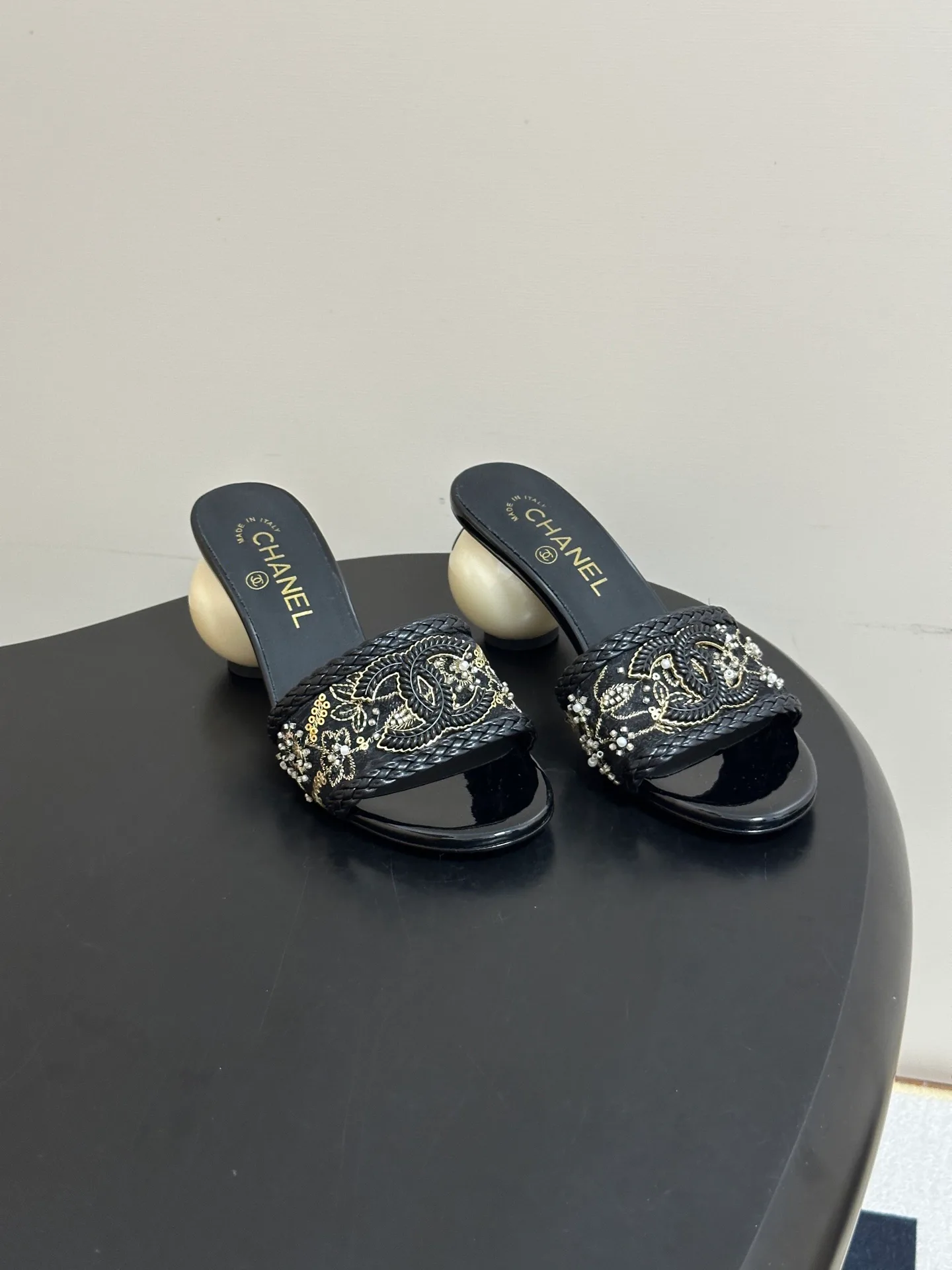 Босоножки Женские Chanel 17403443
