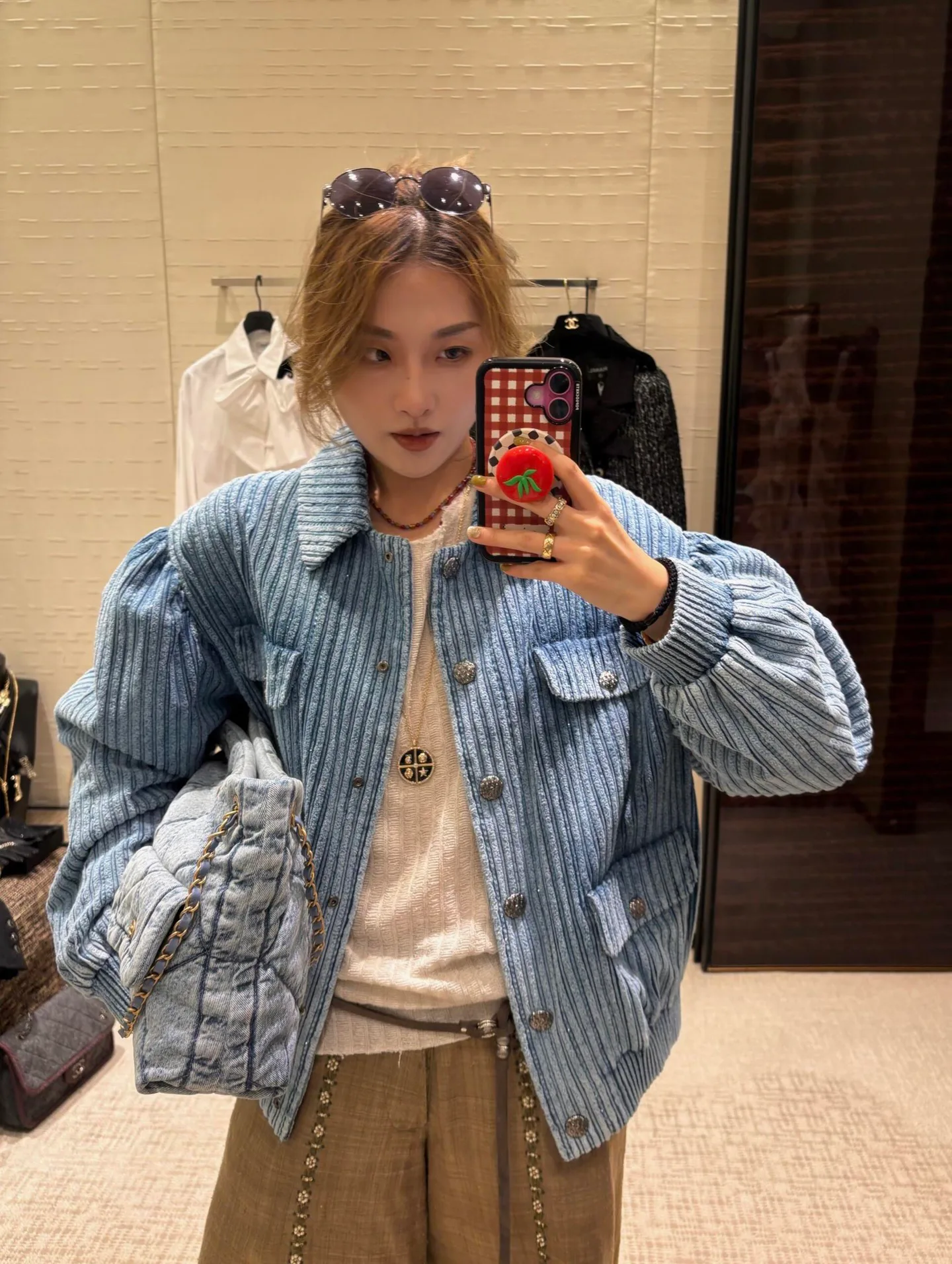 Куртки И Пуховики Женские Chanel 422810