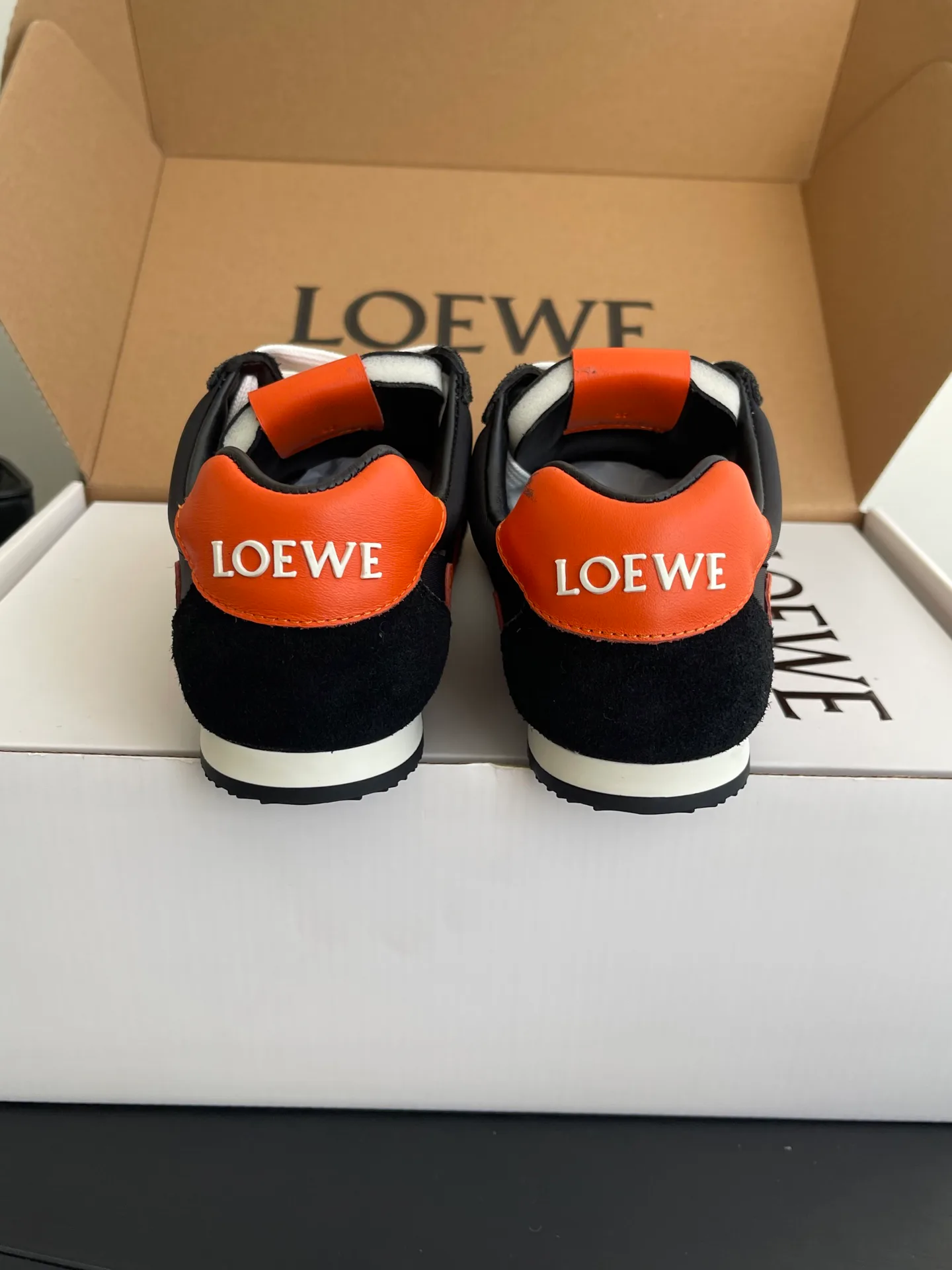 Кроссовки Женские Loewe 11678212