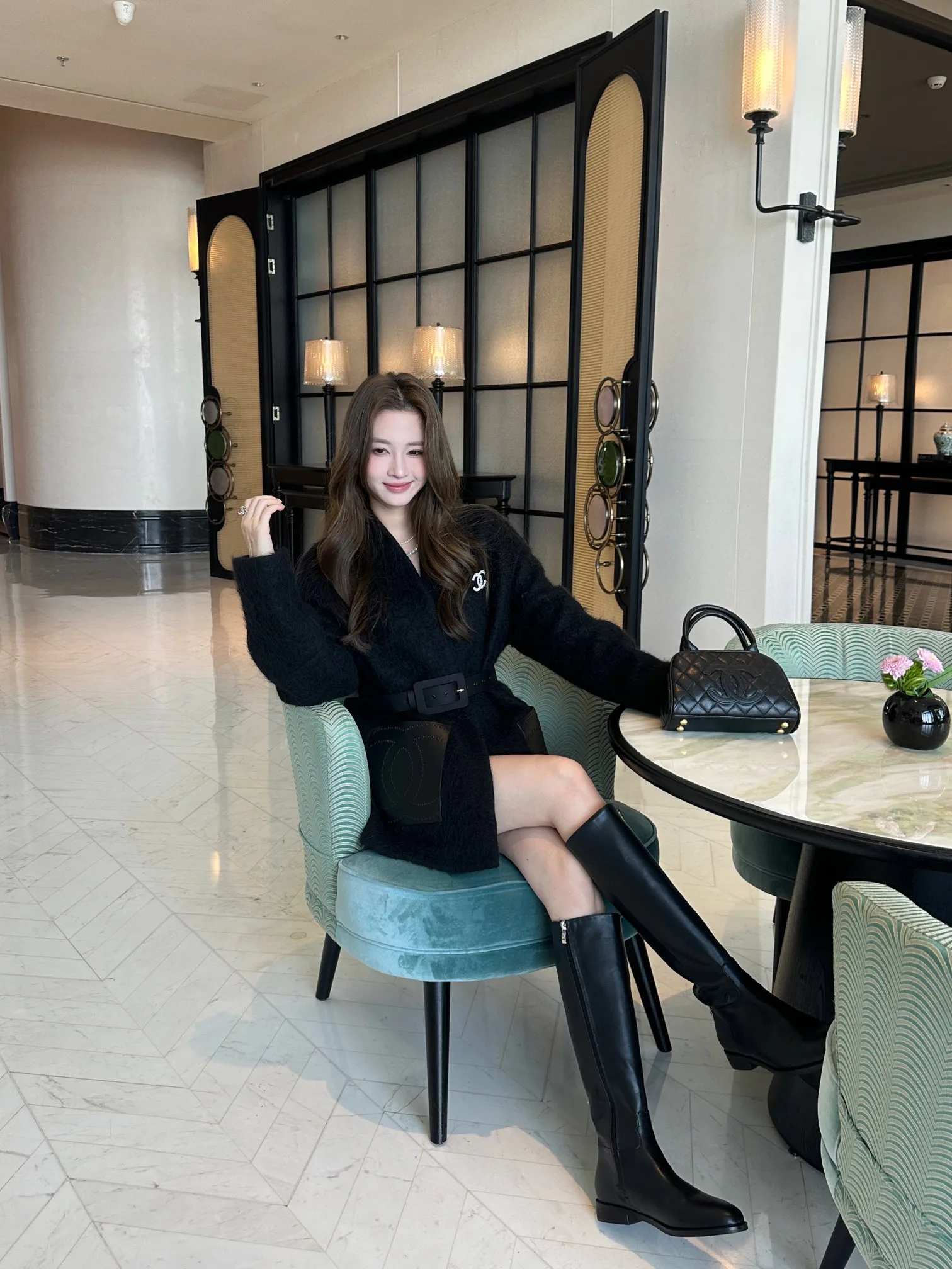 Куртки И Пуховики Женские Chanel 1336874