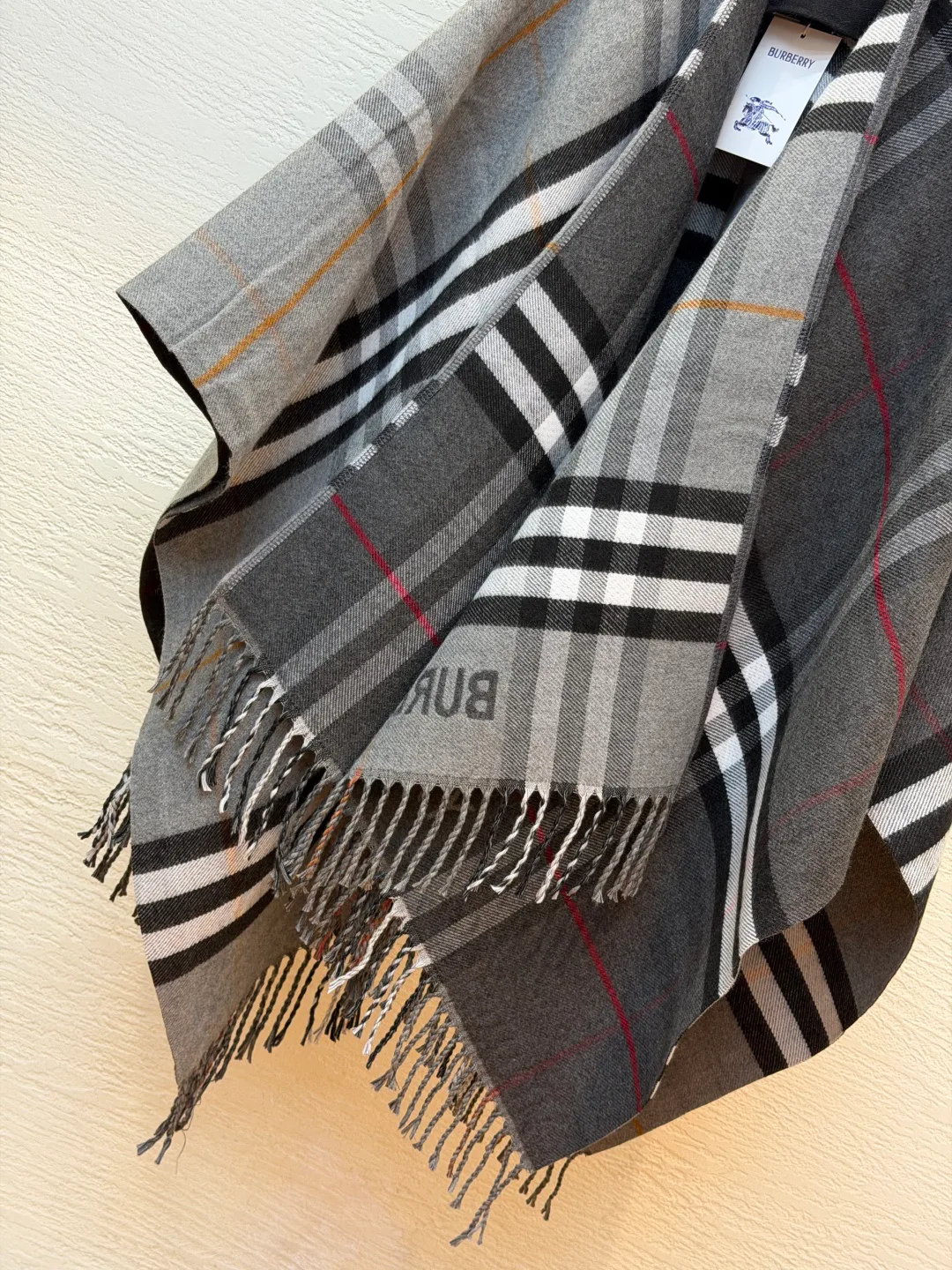 Пальто Женские Burberry 19038461