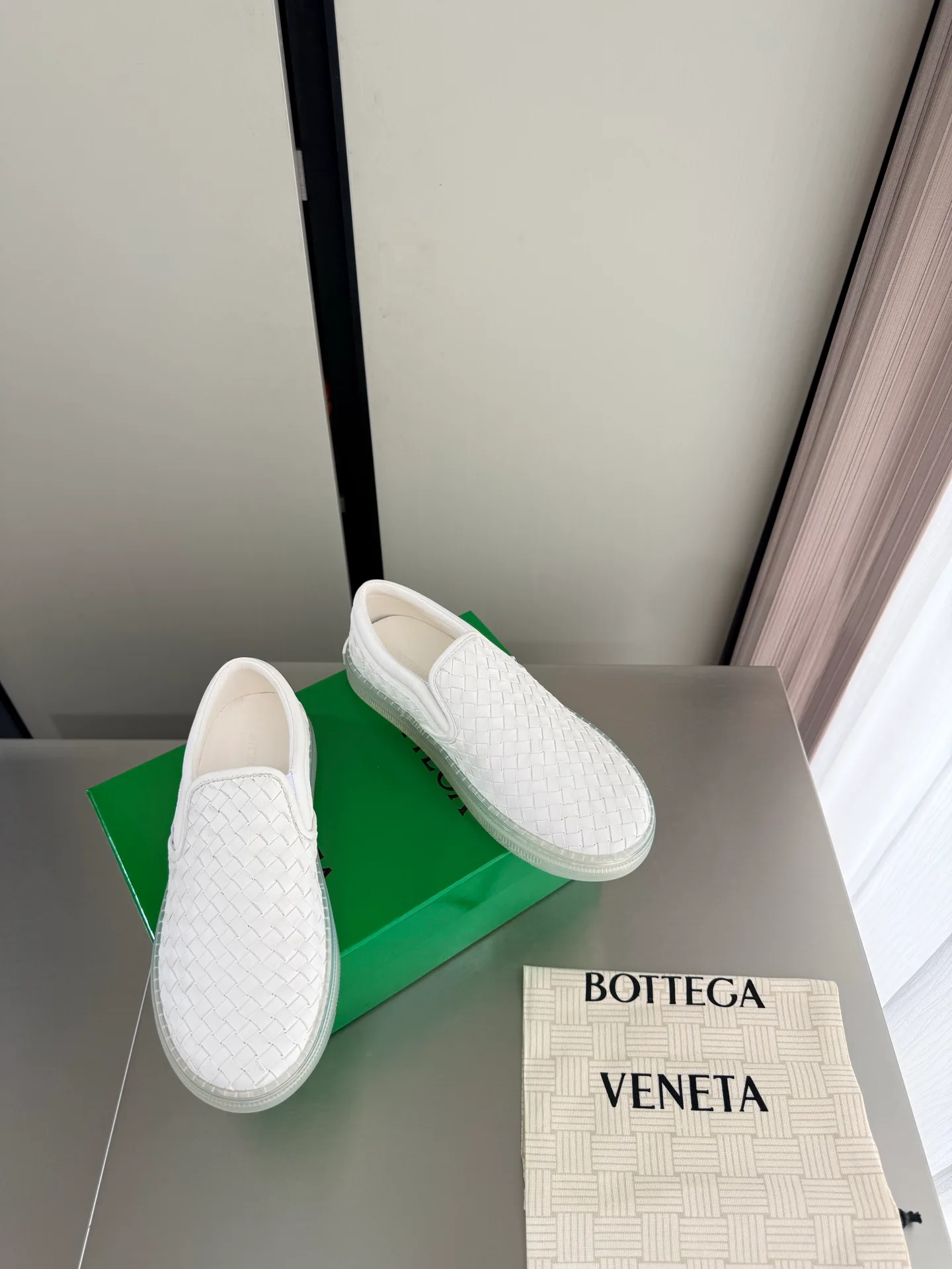Кроссовки Женские Bottega Veneta 17722640