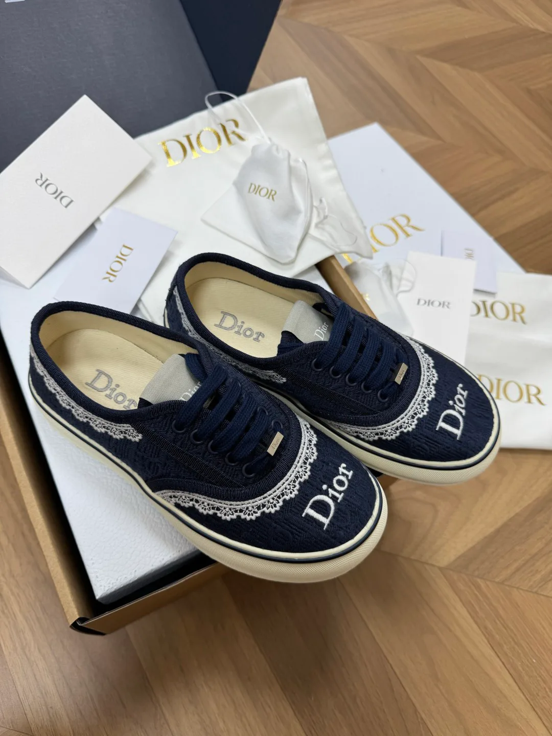 Кроссовки Женские Christian Dior 17902823