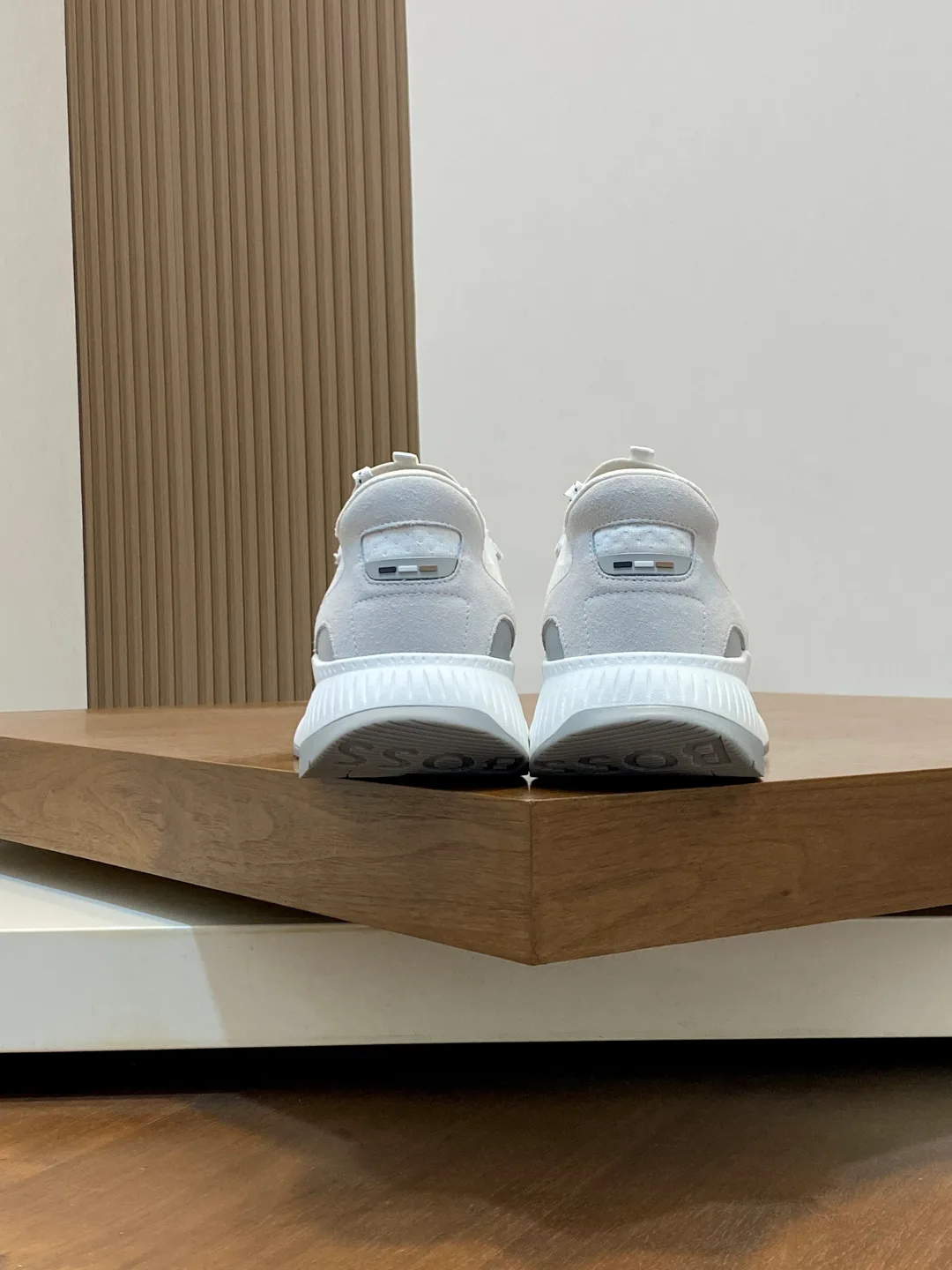 Кроссовки Мужские Hugo Boss 2030101