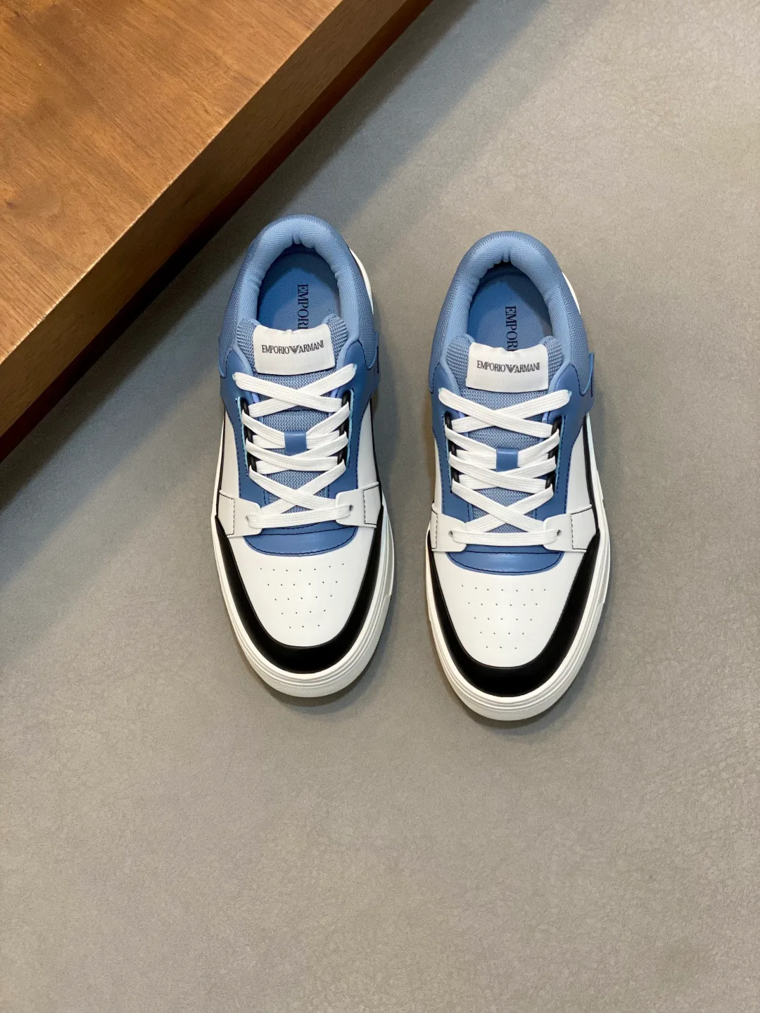 Кроссовки Мужские Armani 2194102