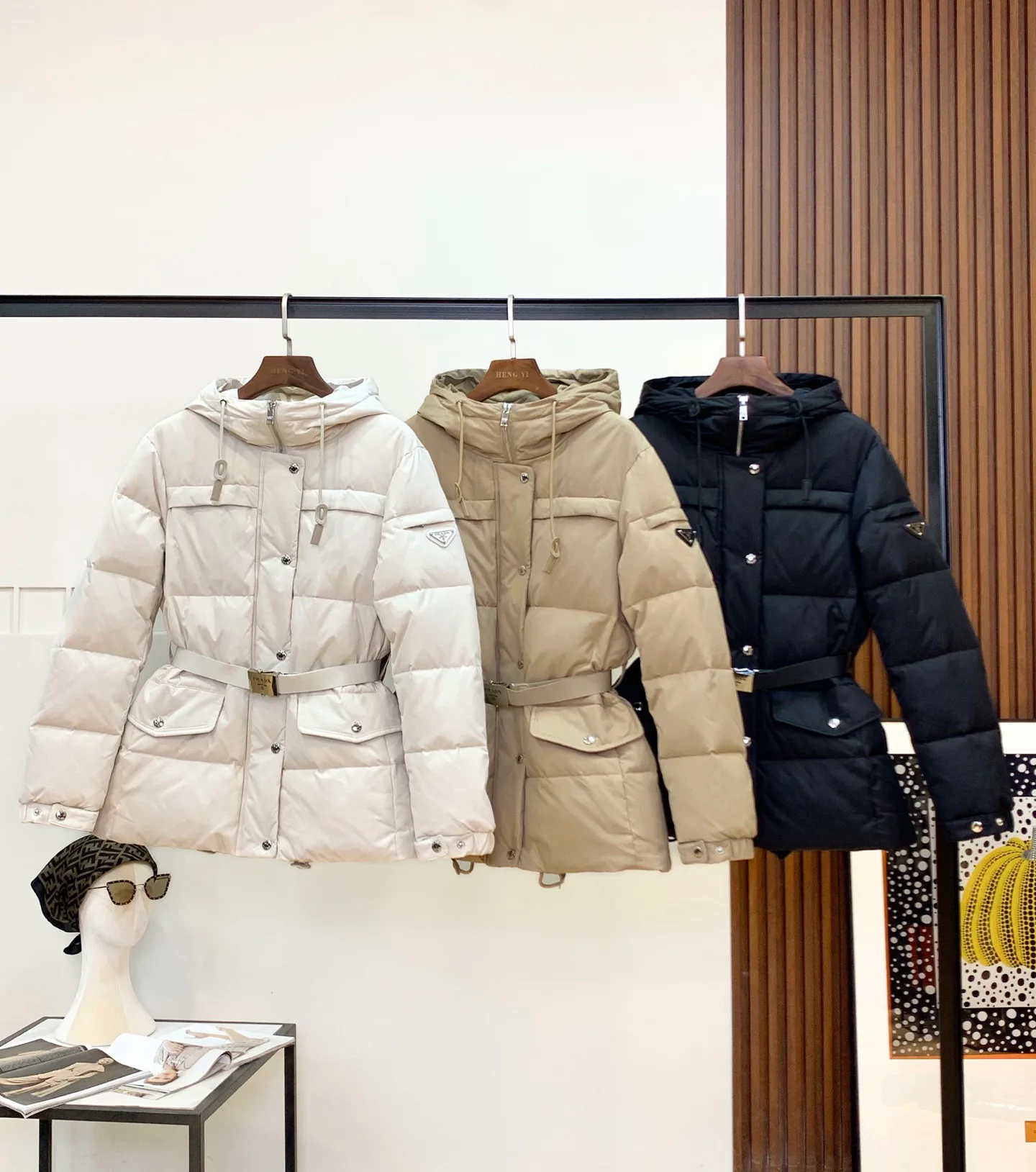 Куртки И Пуховики Женские Prada 187395