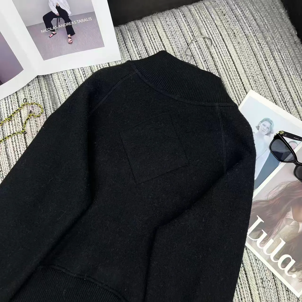 Куртки И Пуховики Женские Canada Goose 611656