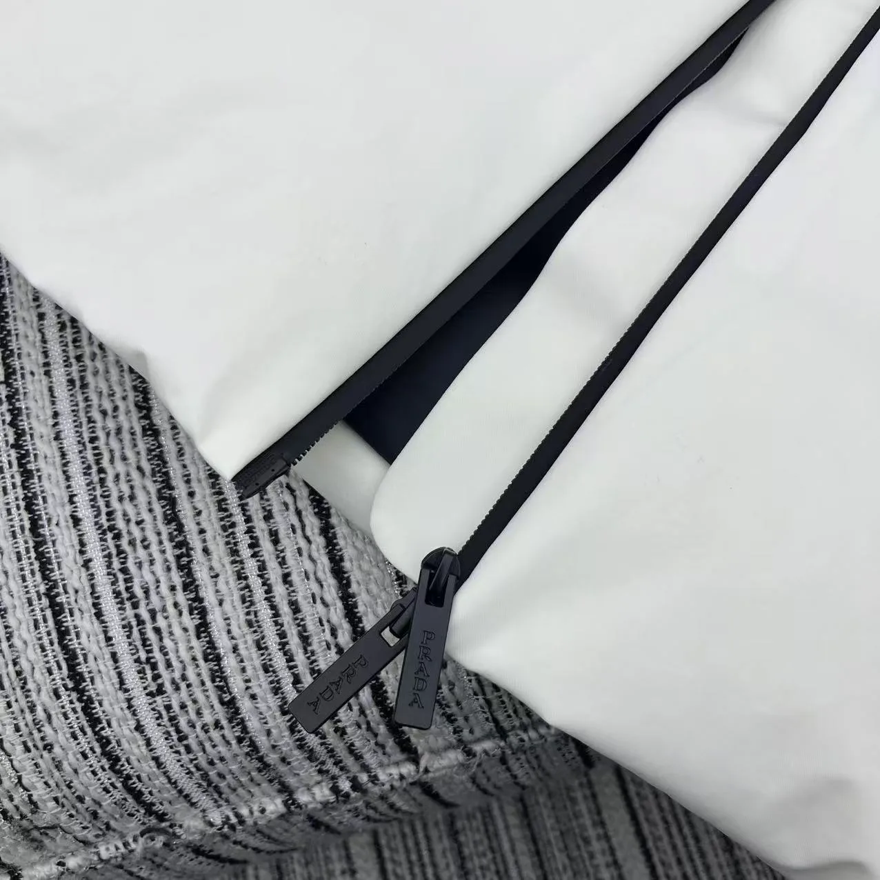 Куртки И Пуховики Мужские Prada 1265517